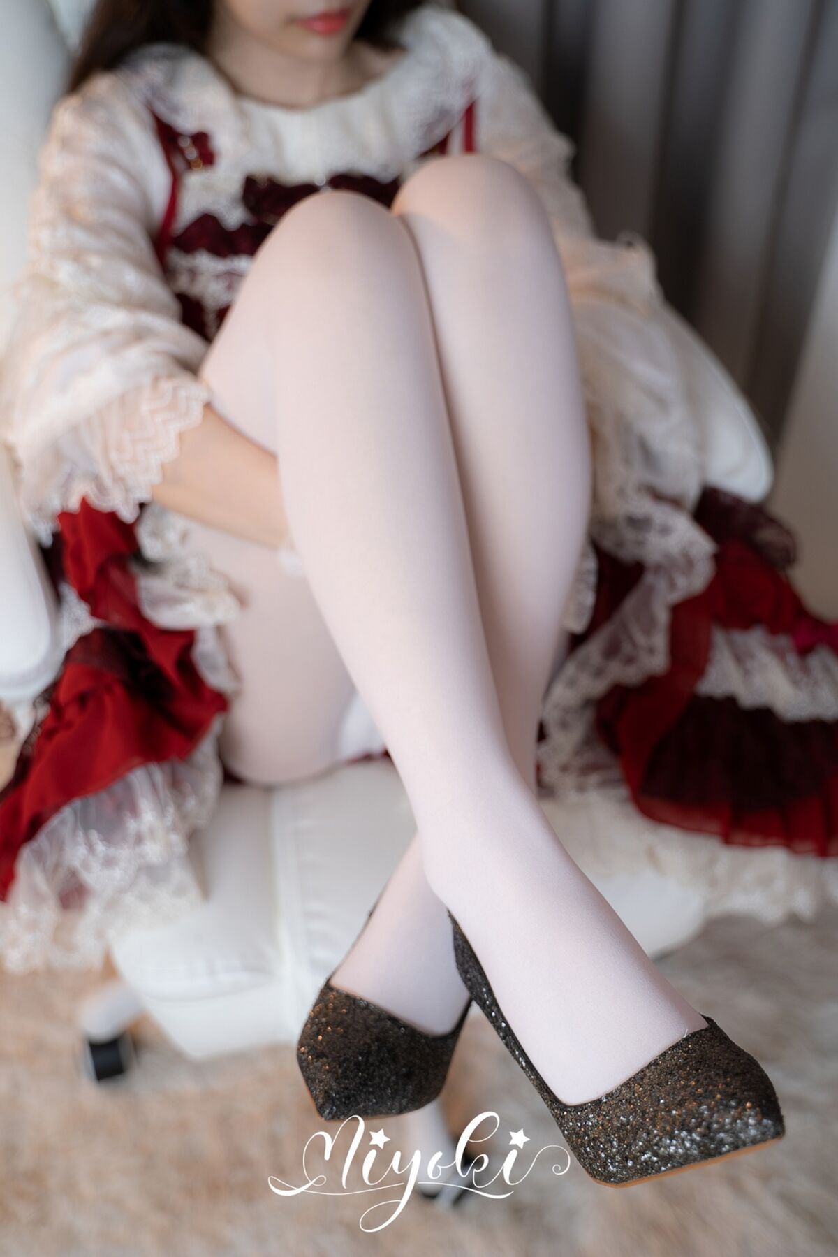 Coser@铃木美咲 Misaki Suzuki – LO Girl Who Loves Friends 洛丽塔少女