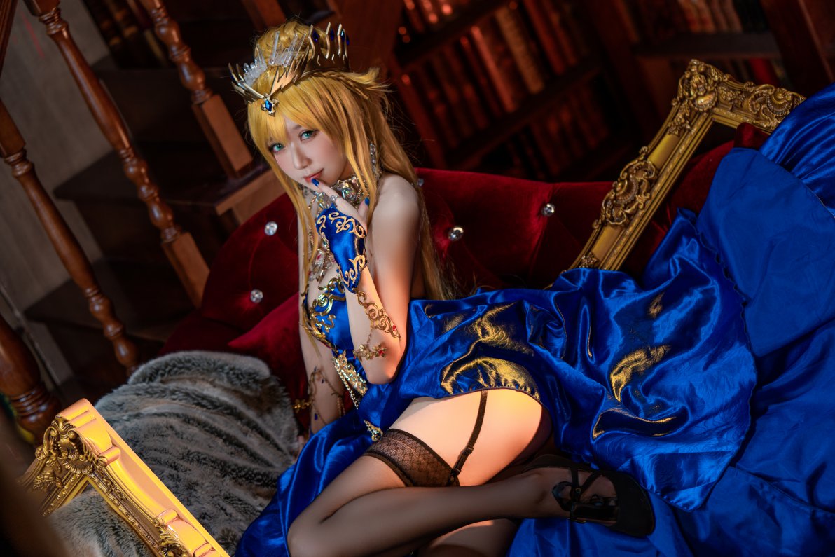 Coser@阿包也是兔娘 Vol.015 白枪呆同人睡衣