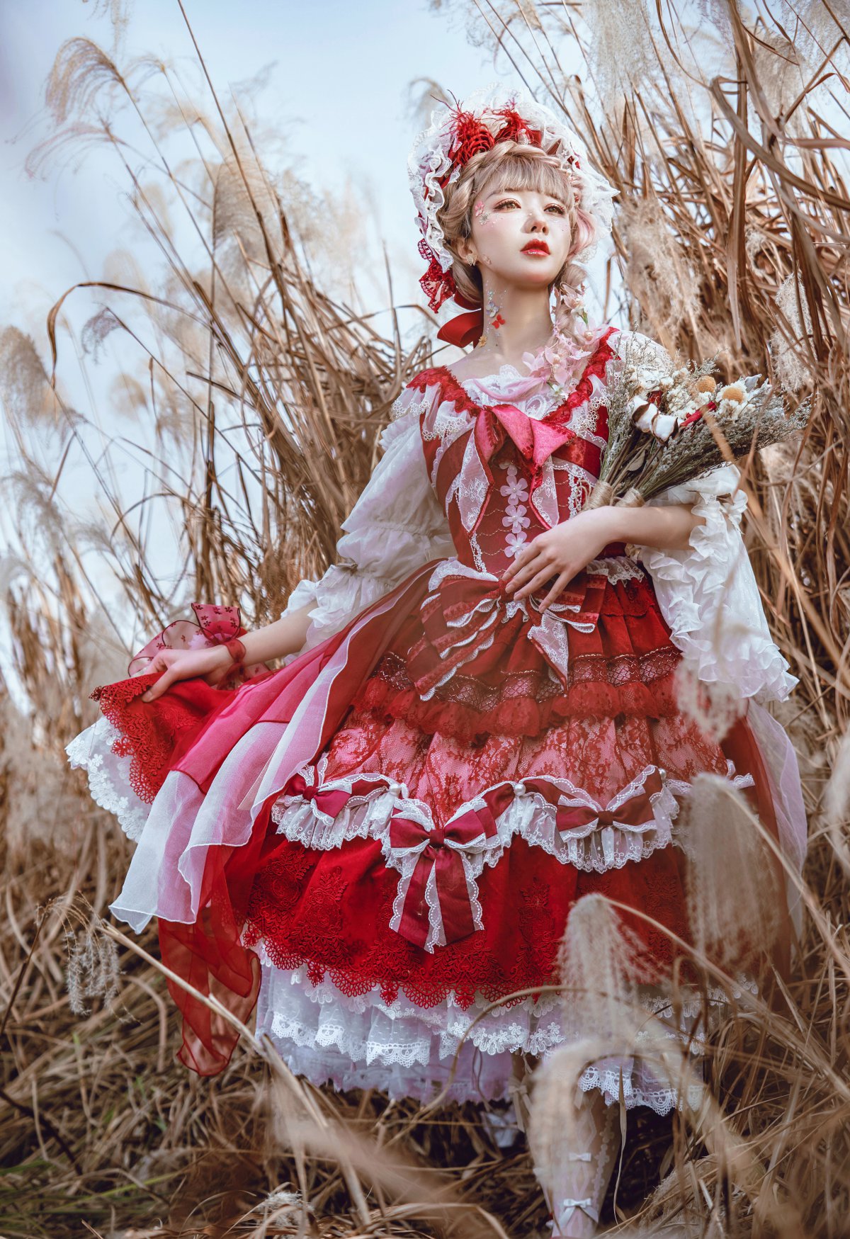 Coser@阿包也是兔娘 Vol.017 lolita红裙