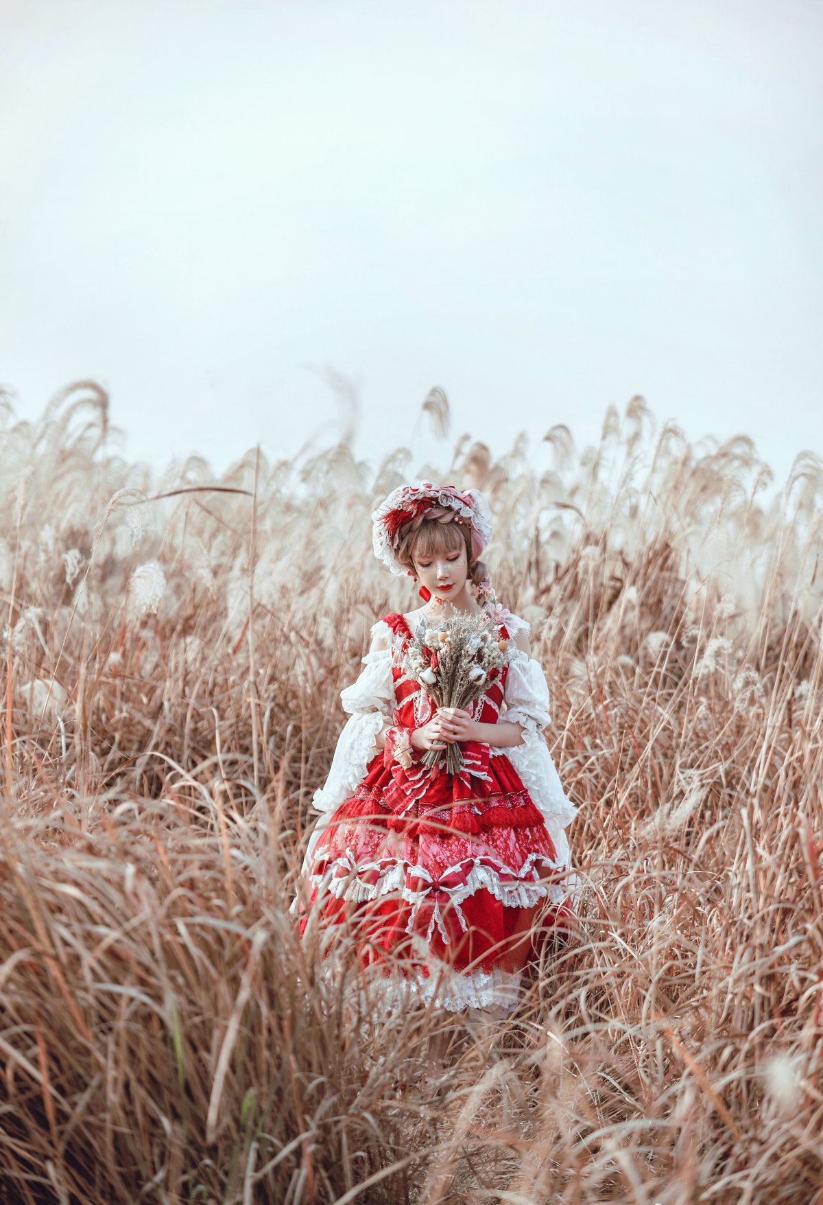 Coser@阿包也是兔娘 Vol.017 lolita红裙