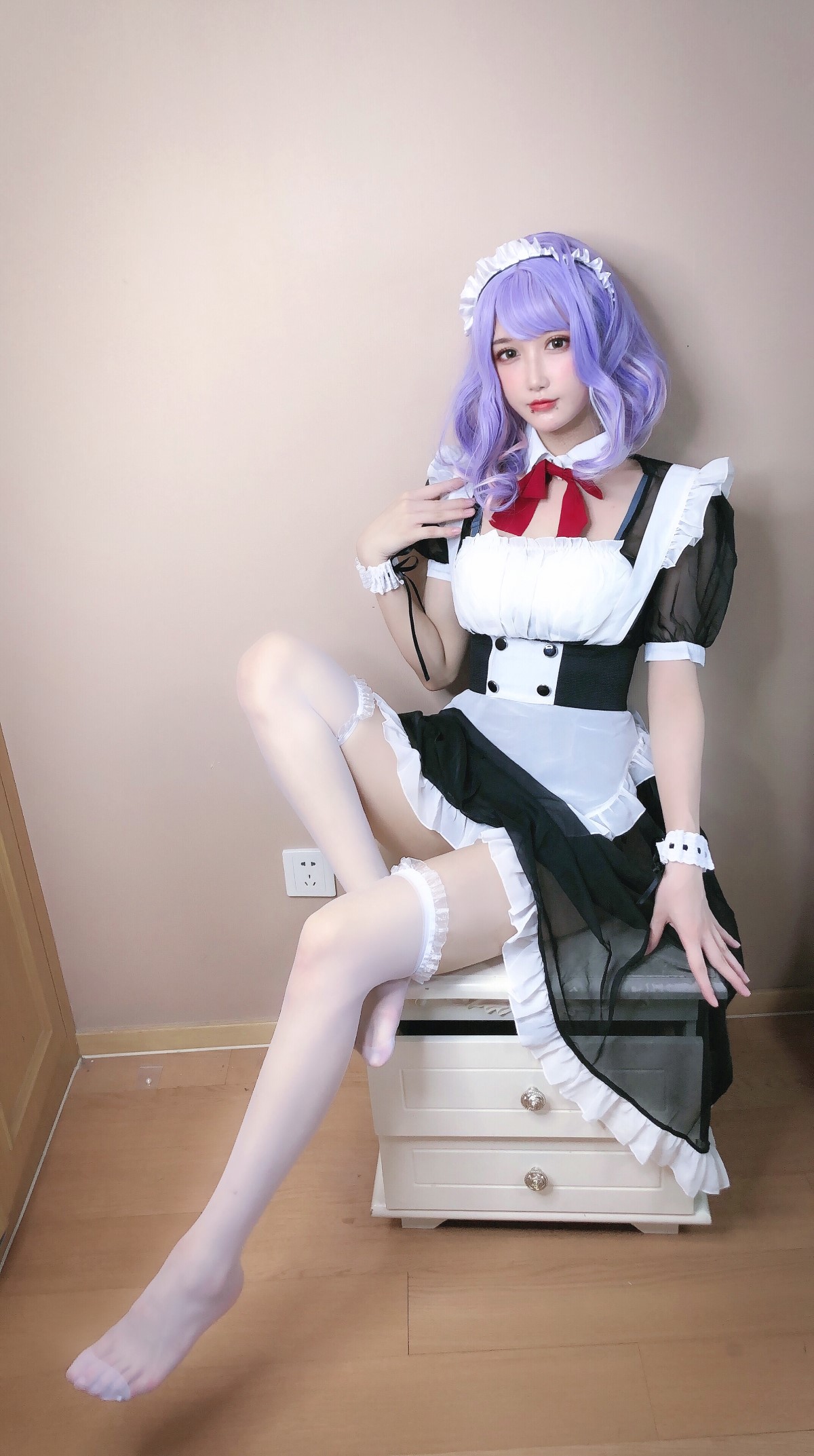 Coser@阿包也是兔娘 Vol.043 自拍女仆