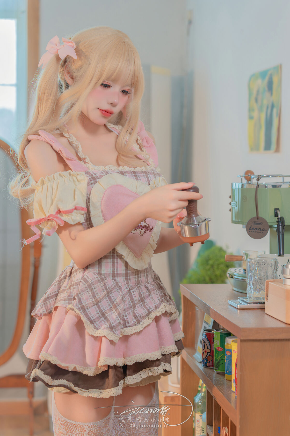 Coser@黏黏团子兔 – 居家甜妹 超级敏感