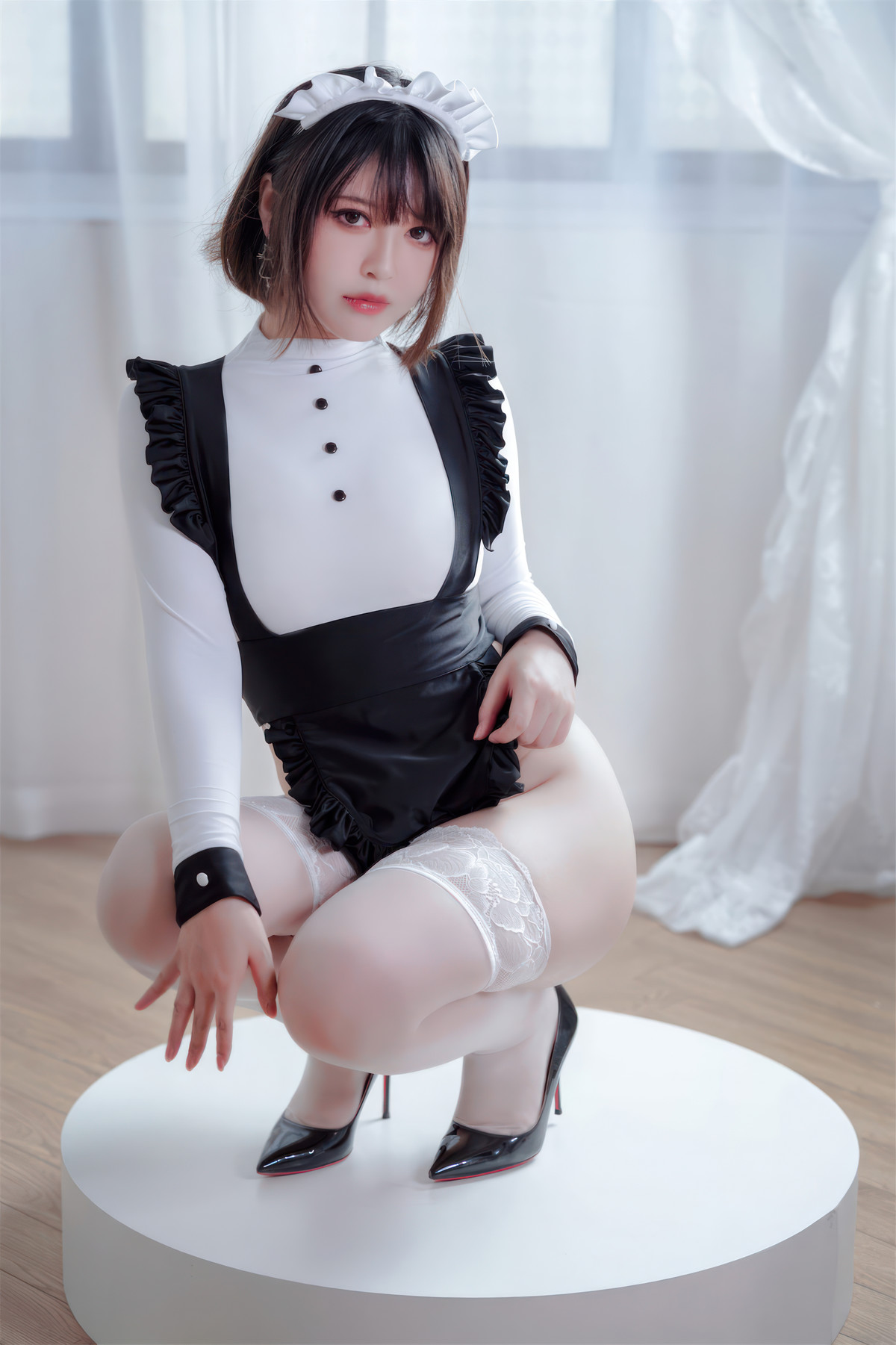 Cosplay 半半子Banbanko 纯白女仆