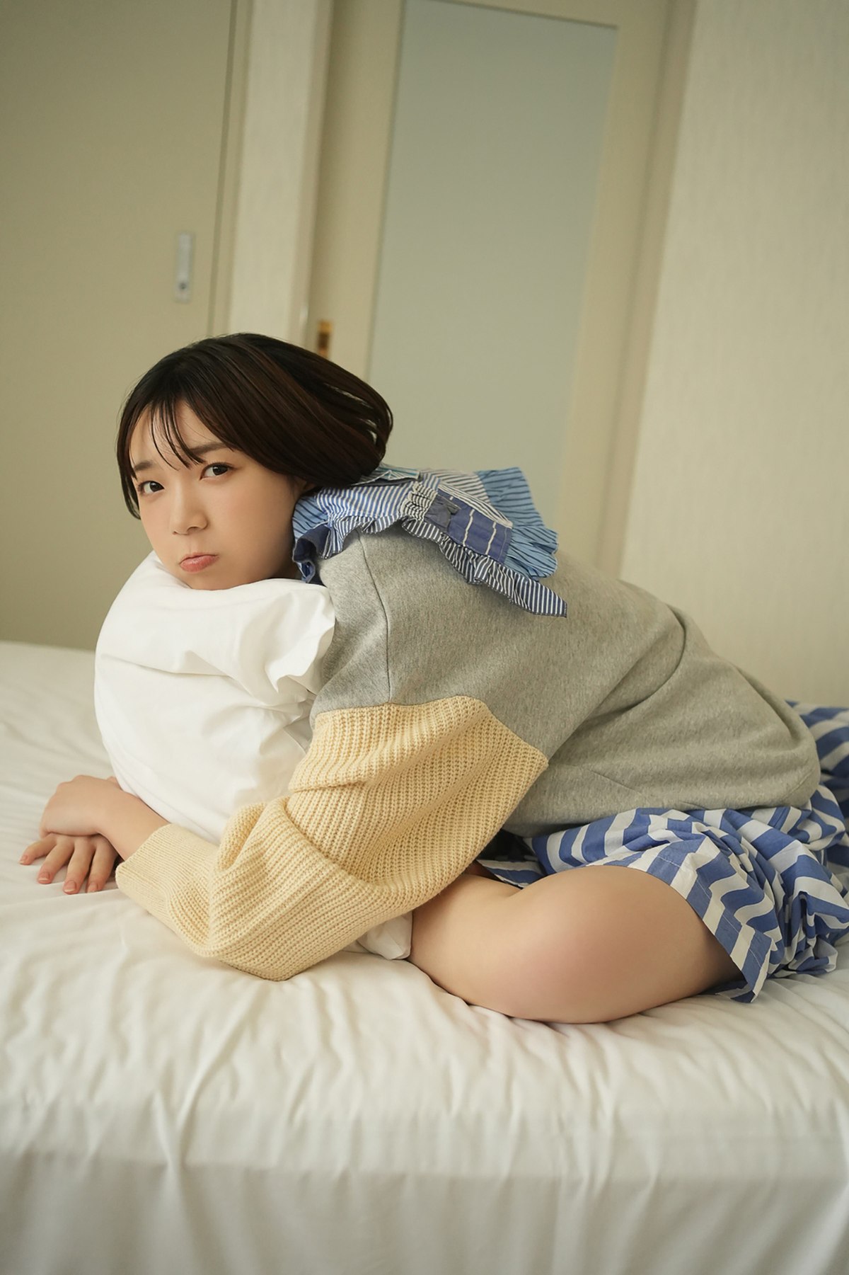 Photobook 2023-06-01 Funai Miku 船井美玖 – Two Days With My Girlfriend Young Champion Digigra
