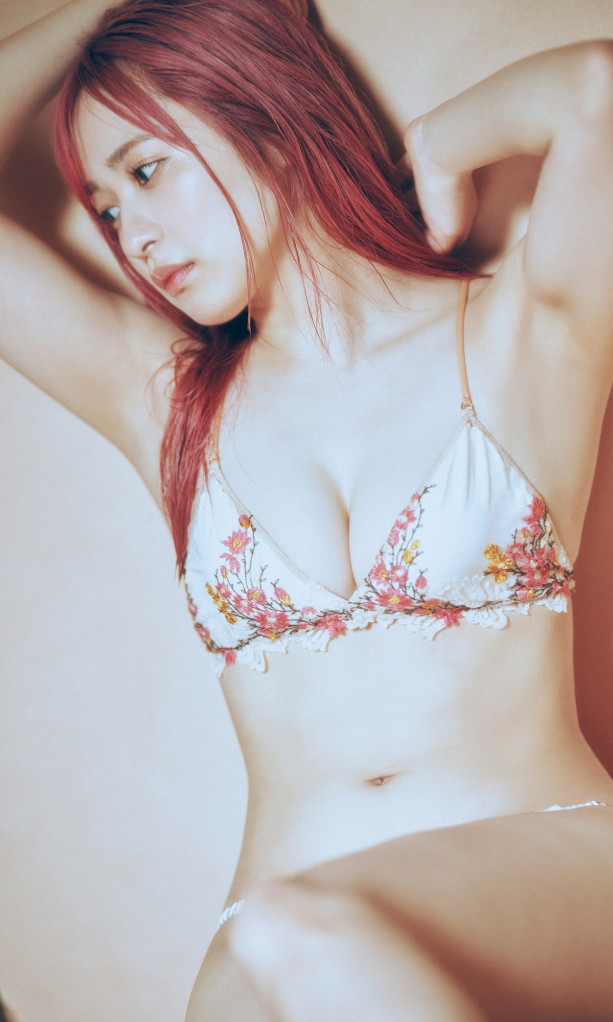 Digital limited デジタル限定 2023-07-03 Hayakawa Nagisa 早川渚紗 – Tsuyu na Pink Dark Weekly Pre-Photo Book 28 Digital limited デジタル限定 2023-07-03 Hayakawa Nagisa 早川渚紗 – Tsuyu na Pink Dark Weekly Pre-Photo Book