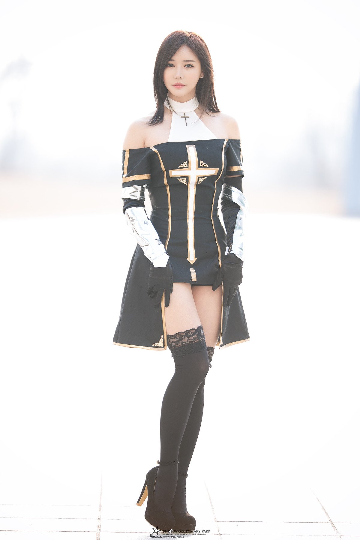 Han Ga Eun Hot Cosplay Picture and Photo