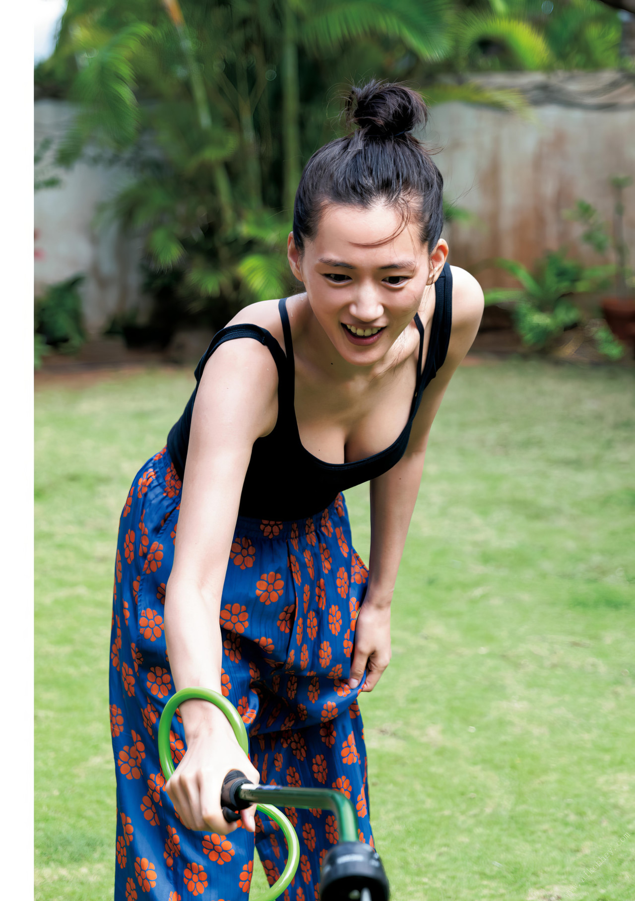 Haruka Ayase 绫濑遥, 写真集 [ハルカノイセカイ 02] Set.01