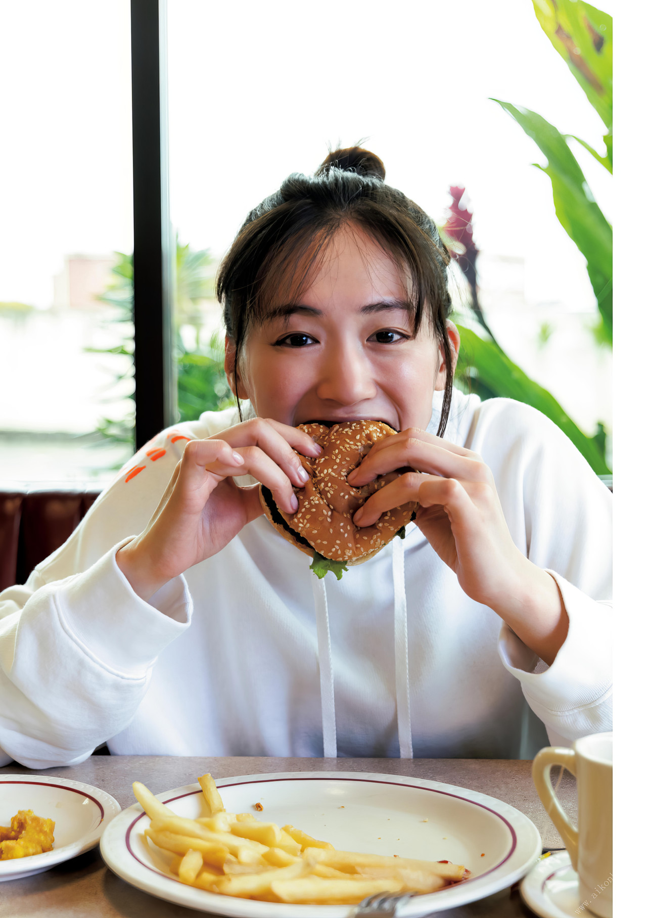 Haruka Ayase 绫濑遥, 写真集 [ハルカノイセカイ 02] Set.02