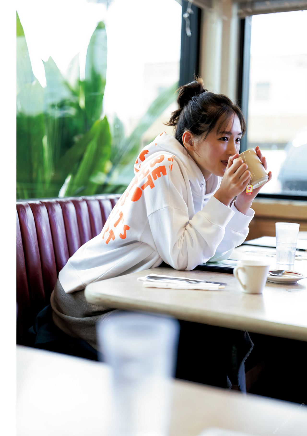 Haruka Ayase 绫濑遥, 写真集 [ハルカノイセカイ 02] Set.02