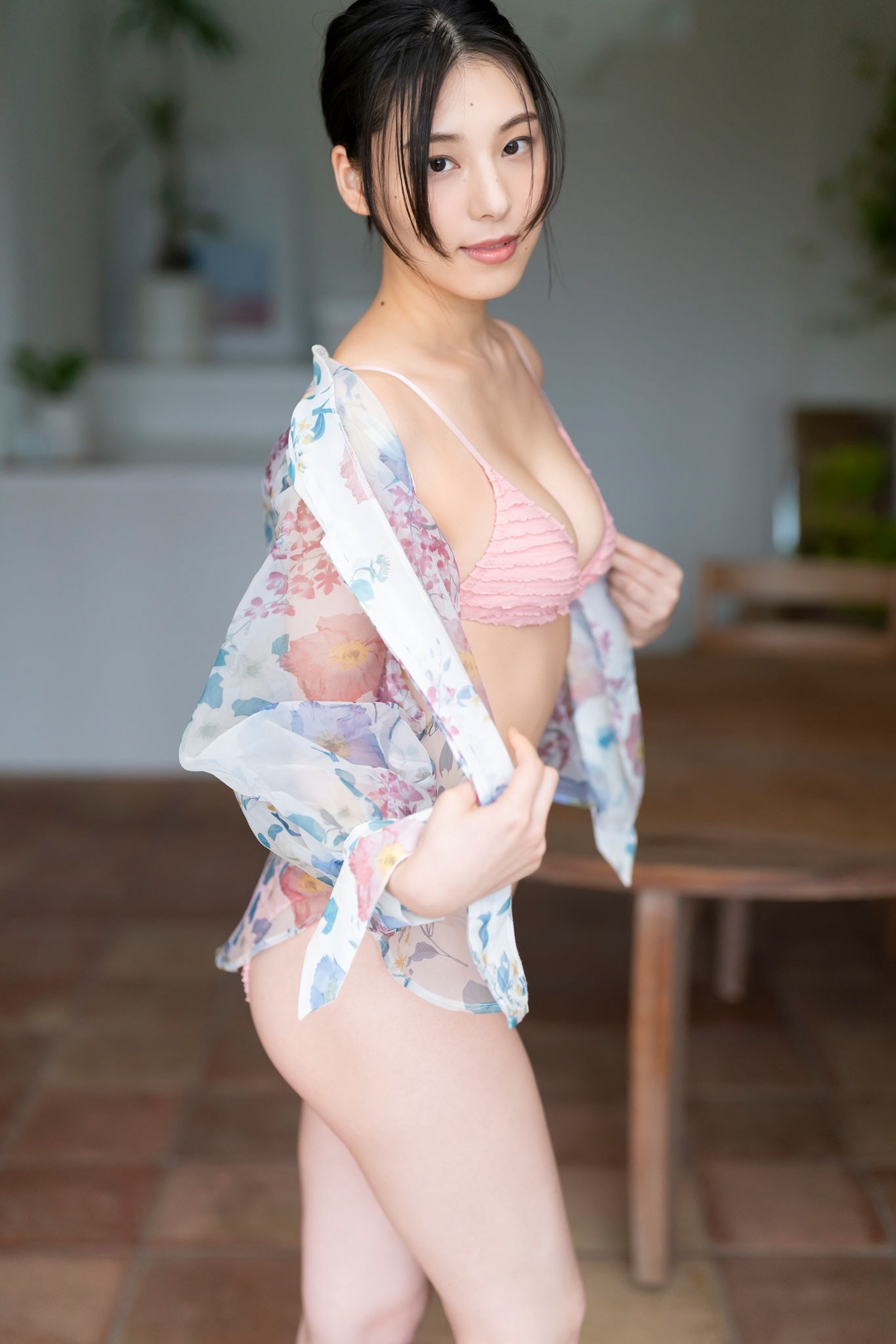 Iori Sagara 相楽伊織, SPA！デジタル写真集 「咲き誇る花は美しい」 Set.01