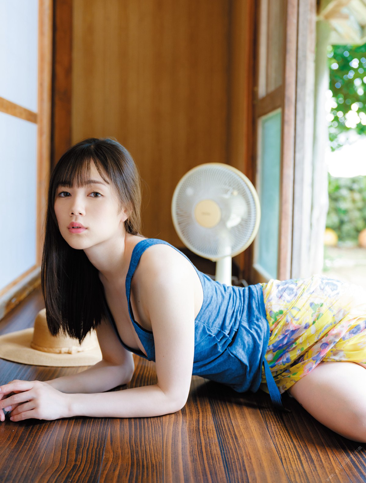 Photobook Remu Suzumori 涼森れむ – Photo Collection Asa Geisha Sexy Actress