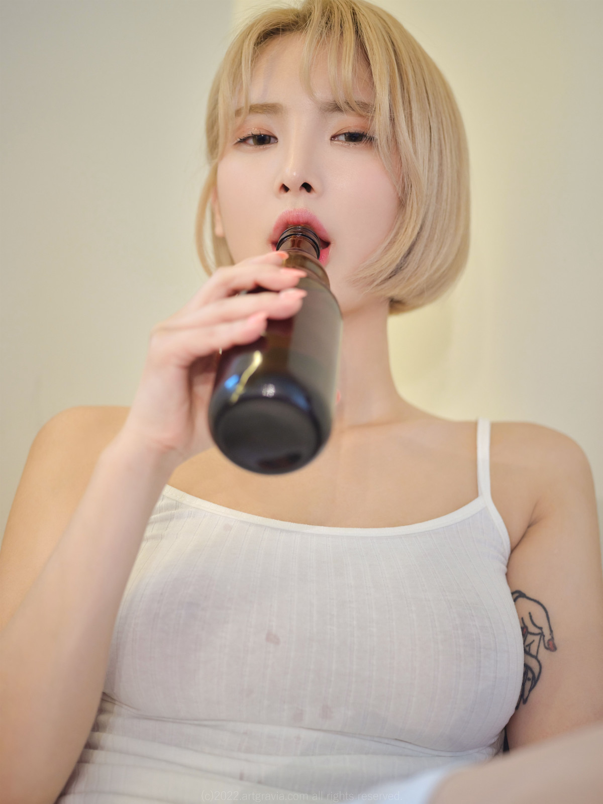 Kim Hyoyeon 김효연, ArtGravia Vol.396 Photobook Set.01