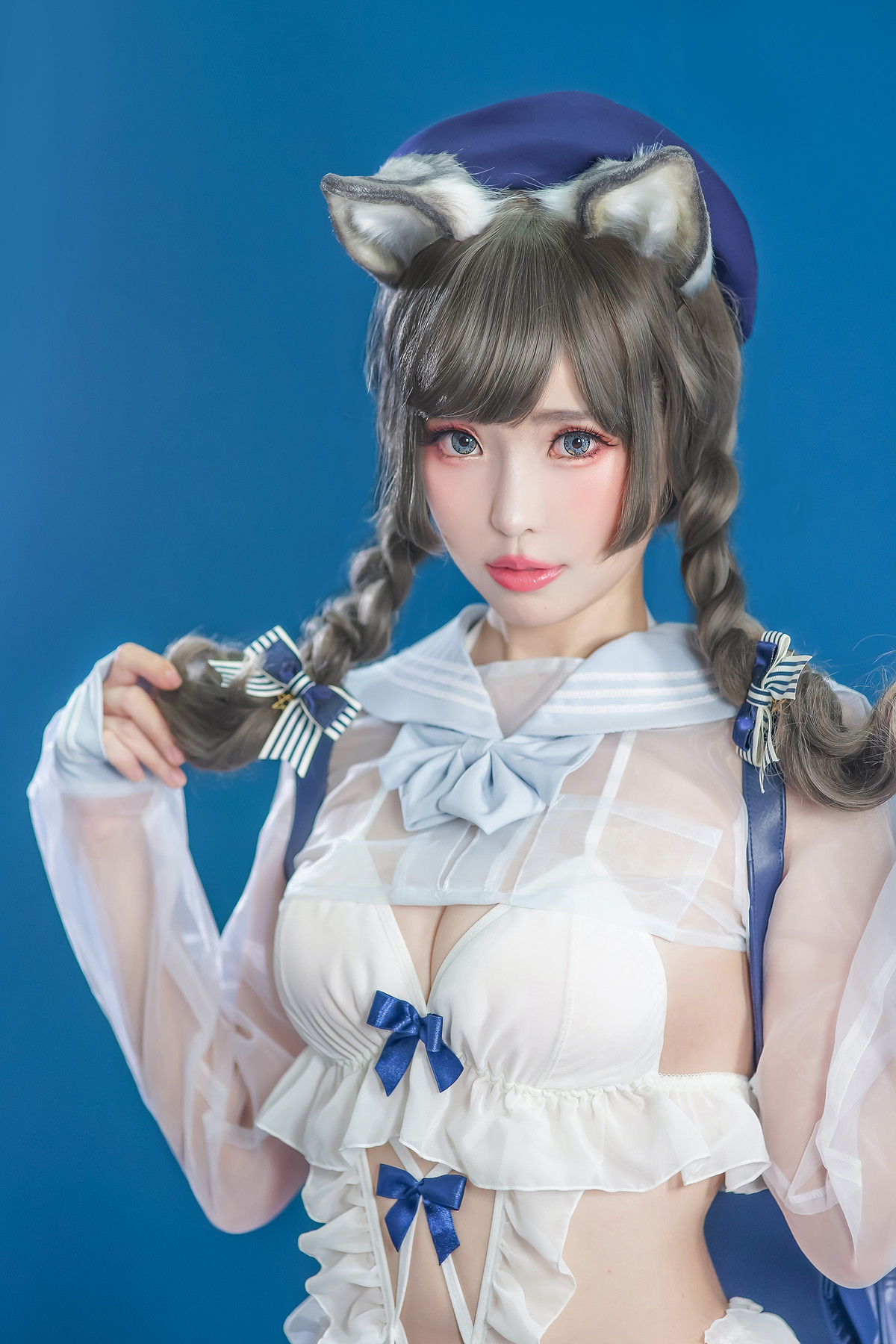 Cosplay ElyEE子 灰太狼-泳圈