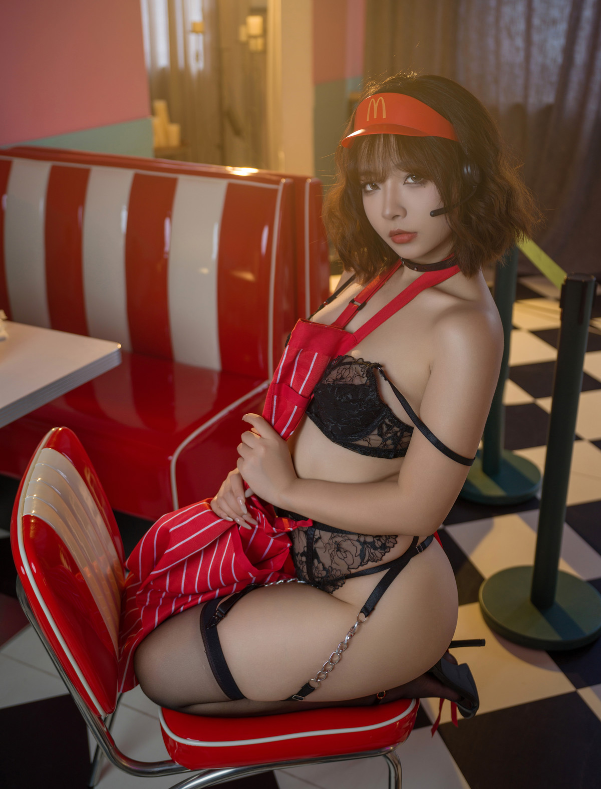 Cosplay Yuuhui玉汇 麦当劳的女服务员 Set.01