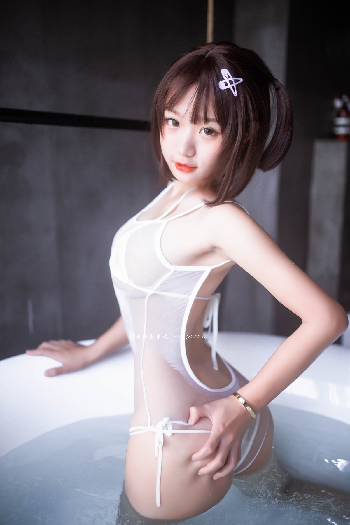 Cosplay 柒柒要乖哦 死库水Spa