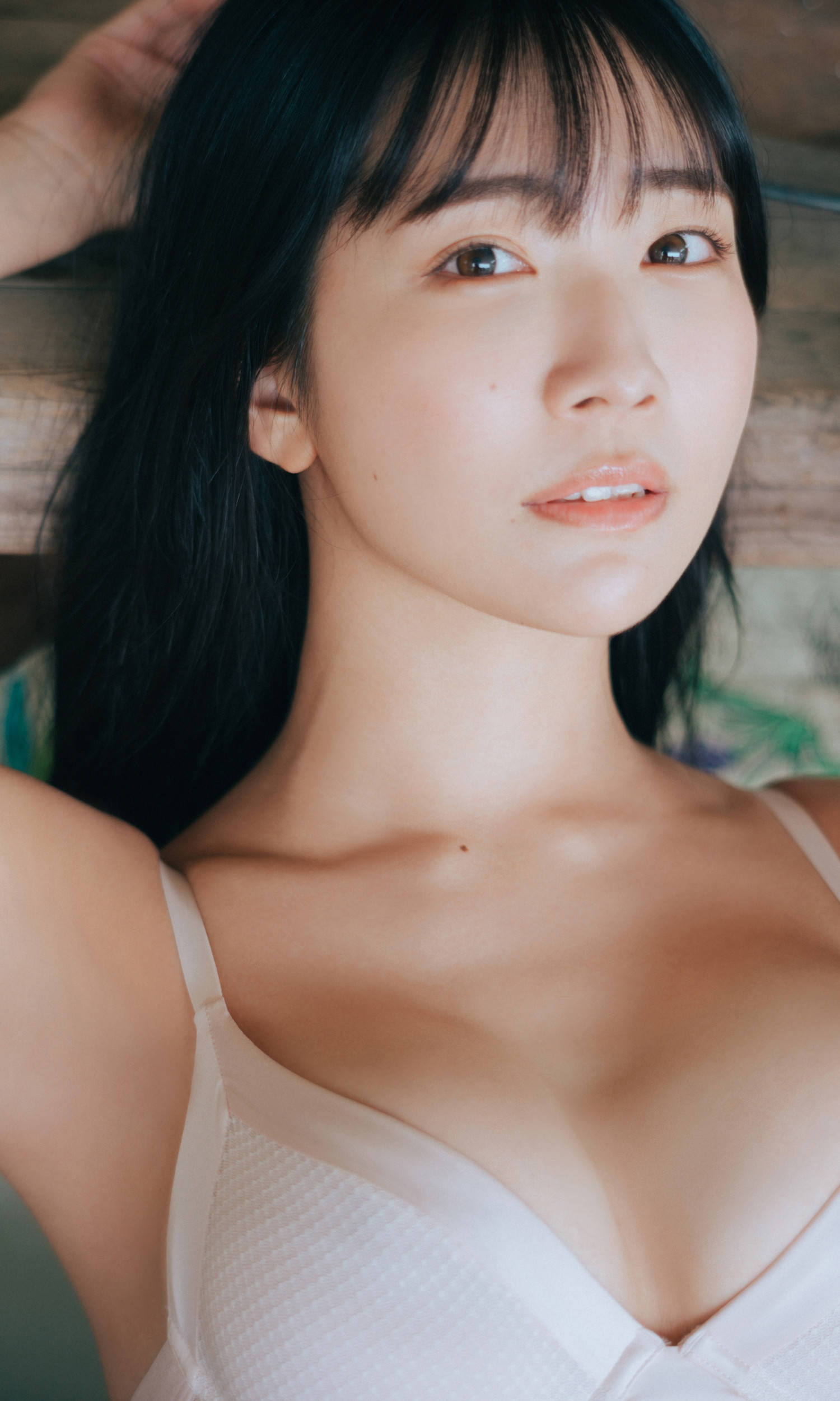 Amau Kisumi 天羽希純, 週プレ Photo Book 「待ちきれない」 Set.01