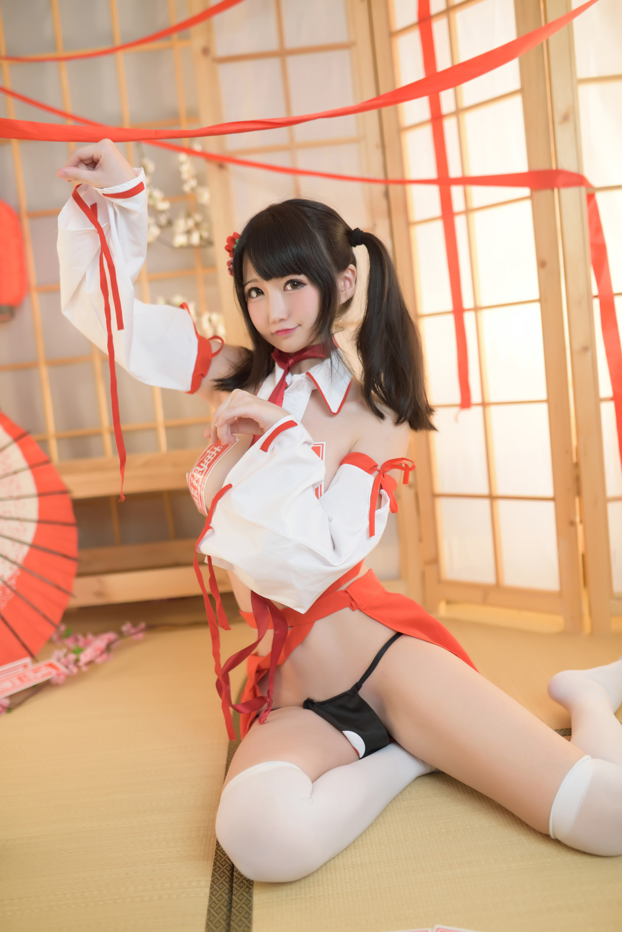 Cosplay Nagisa魔物喵 电子写真本