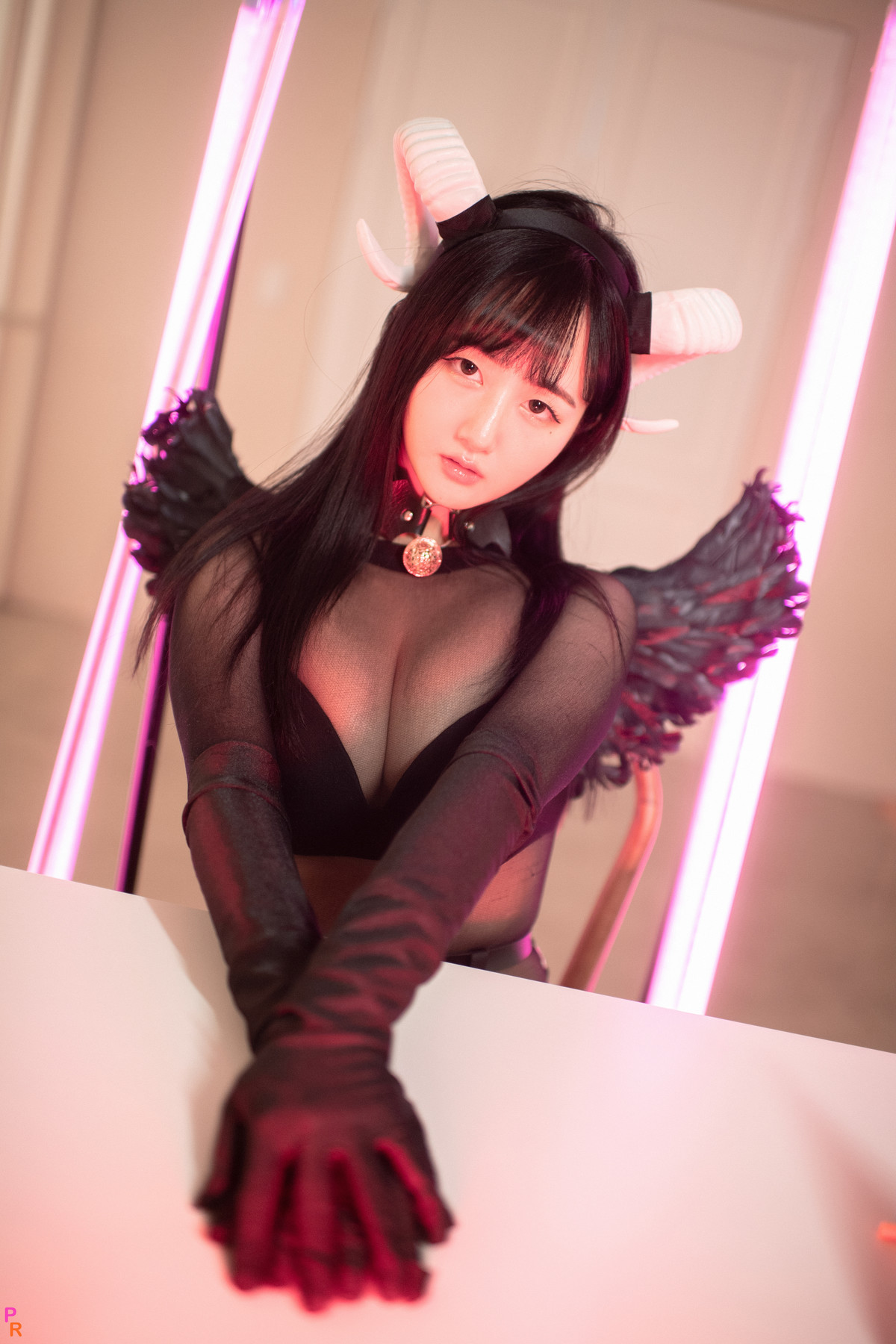 Han Jina 한지나, [PINK] Succubus Set.01