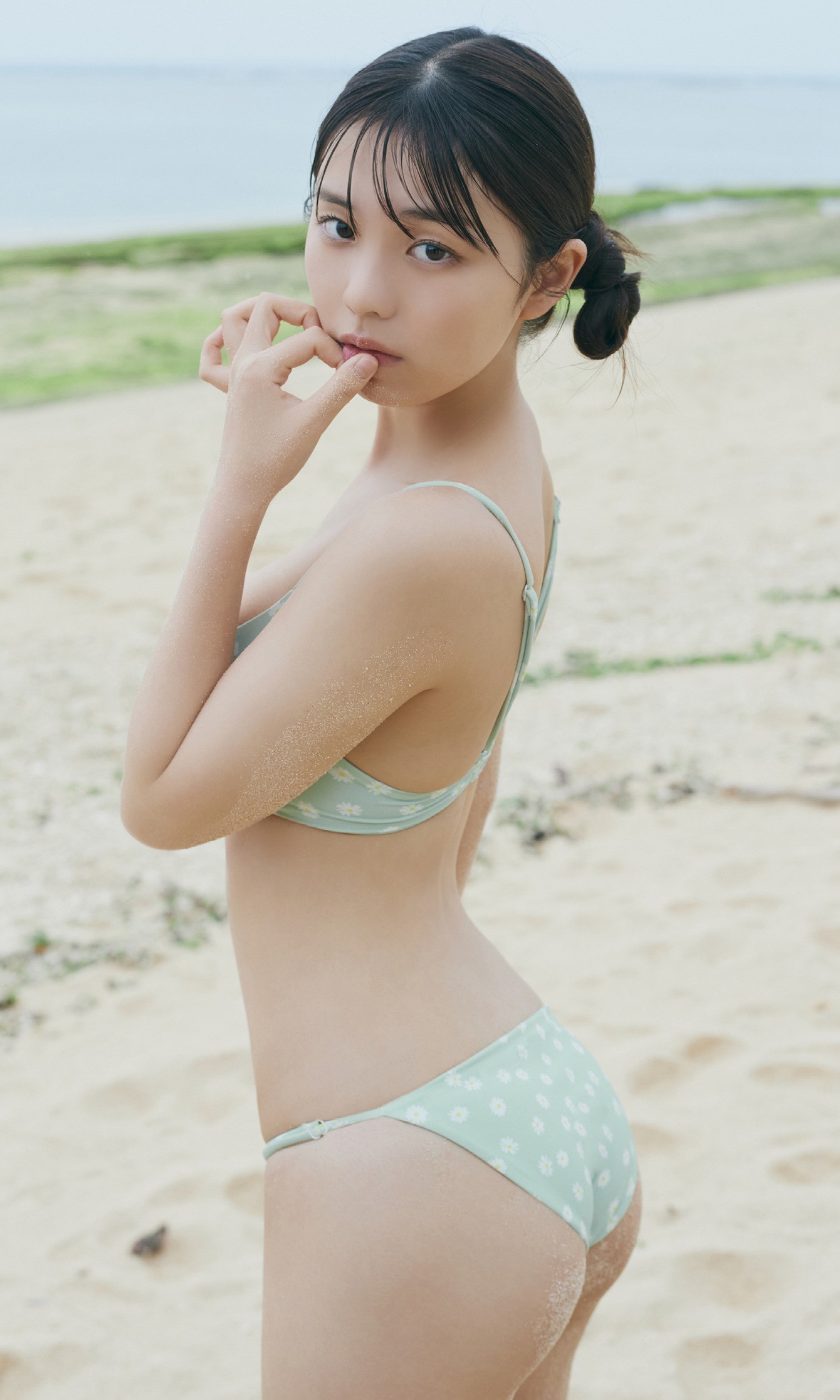 Hina Kikuchi 菊地姫奈, 週プレ プラス！ 「満喫するぜ、18歳の夏休み」 Set.03