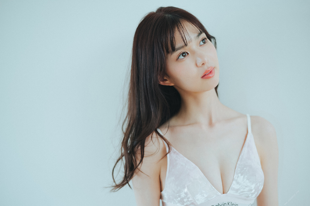 Riko Matsudaira 松平璃子, 週プレ プラス！ 「バズる美脚、美尻。」 Set.01