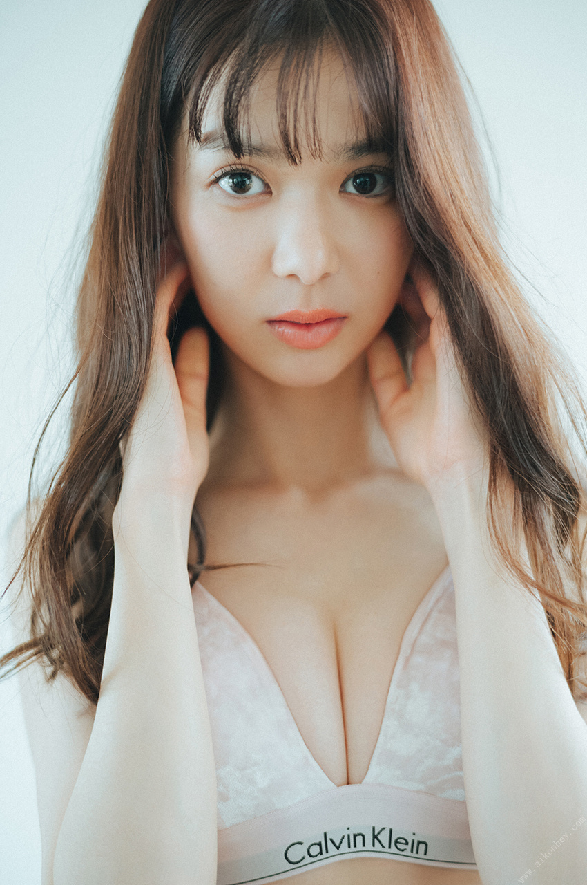 Riko Matsudaira 松平璃子, 週プレ プラス！ 「バズる美脚、美尻。」 Set.01