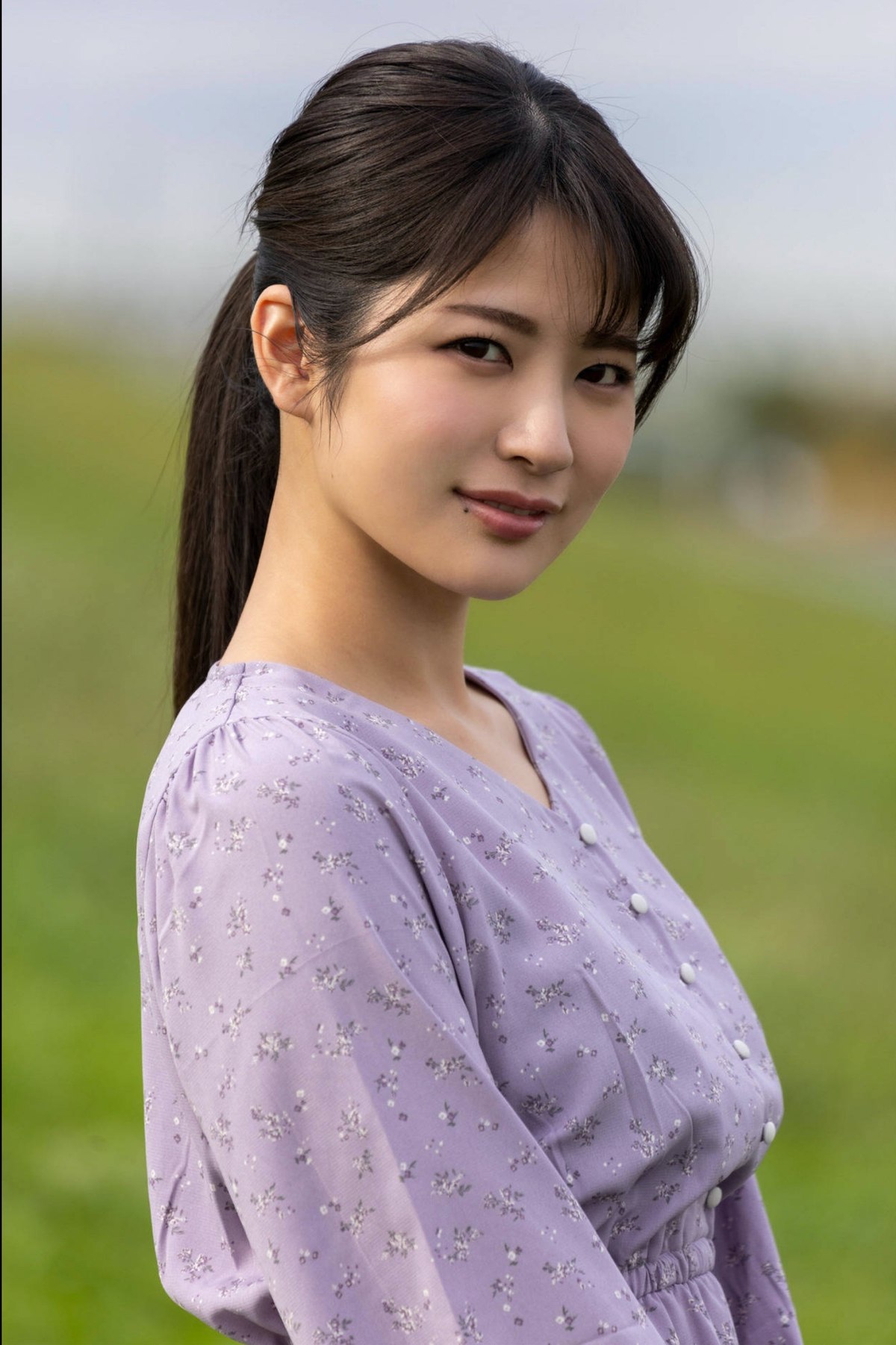 Photobook 2021-12-10 Aoi Mizutani 水谷あおい – Blue Sunbeams 54 Photobook 2021-12-10 Aoi Mizutani 水谷あおい – Blue Sunbeams