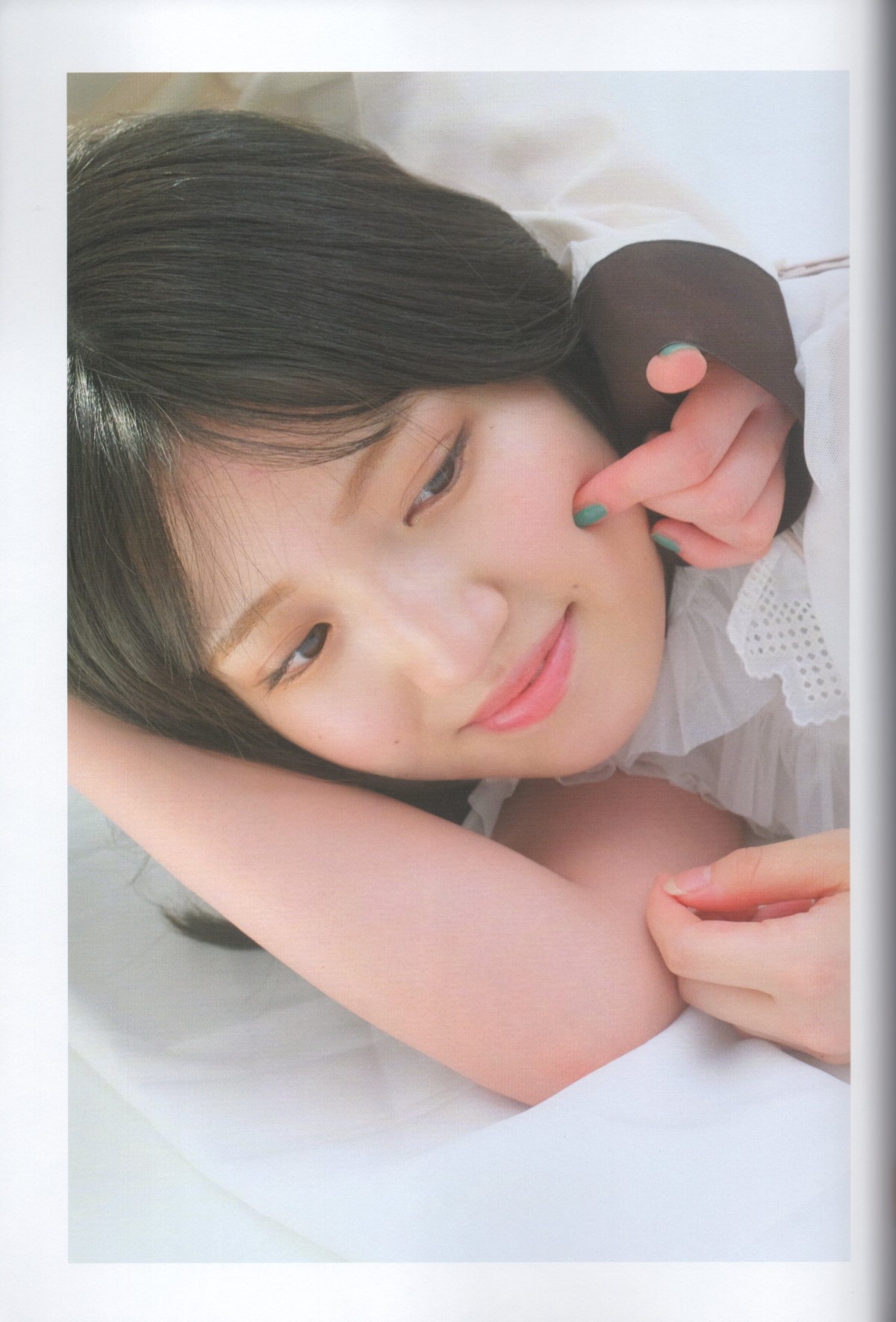 Photobook 2022-09-02 Lady Collector