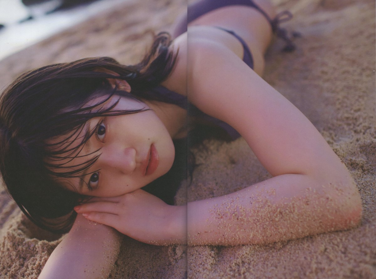 Photobook 2022-09-02 Lady Collector