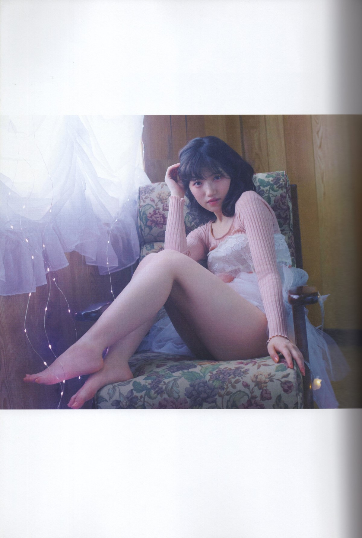 Photobook 2022-09-02 Lady Collector