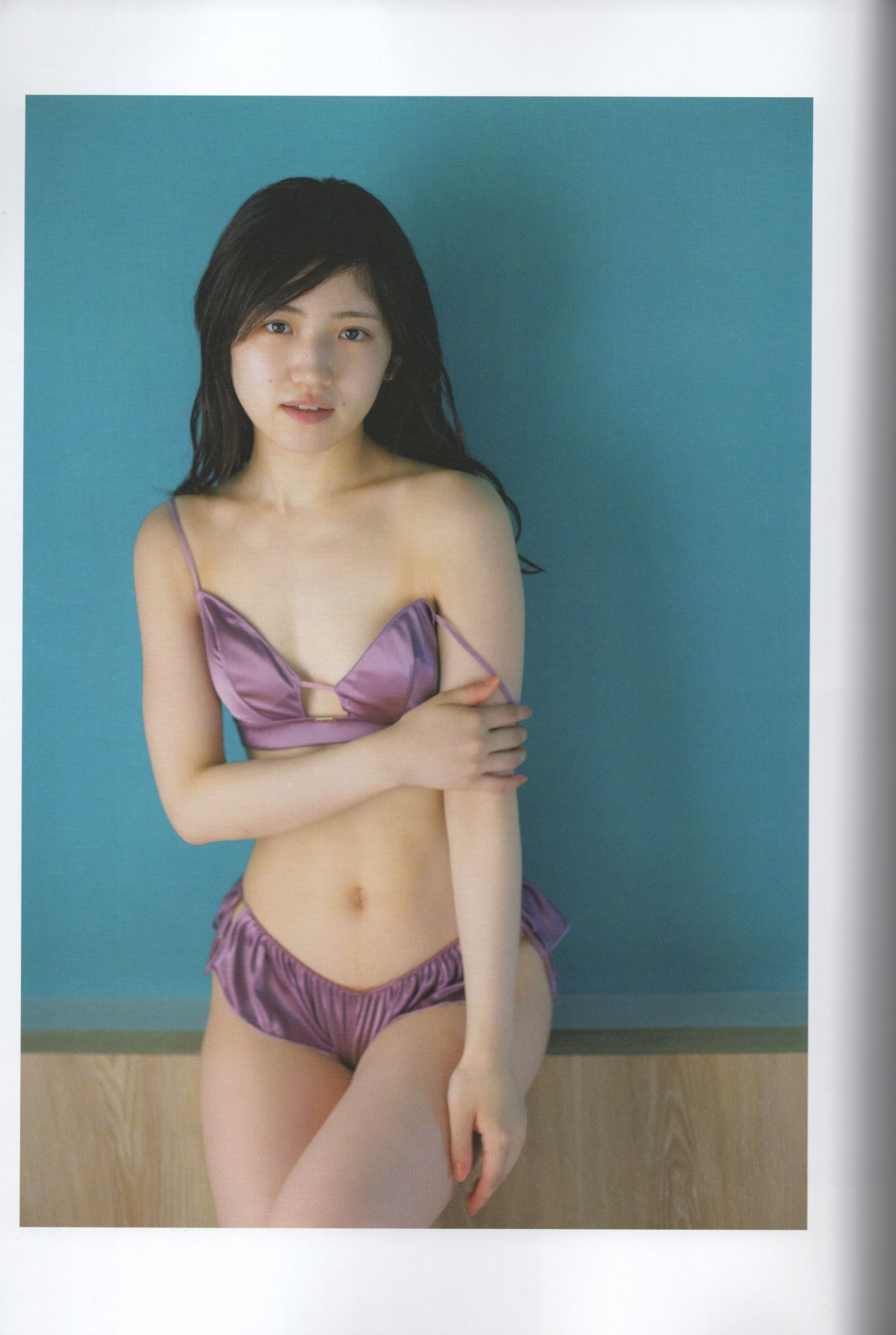 Photobook 2022-09-02 Lady Collector