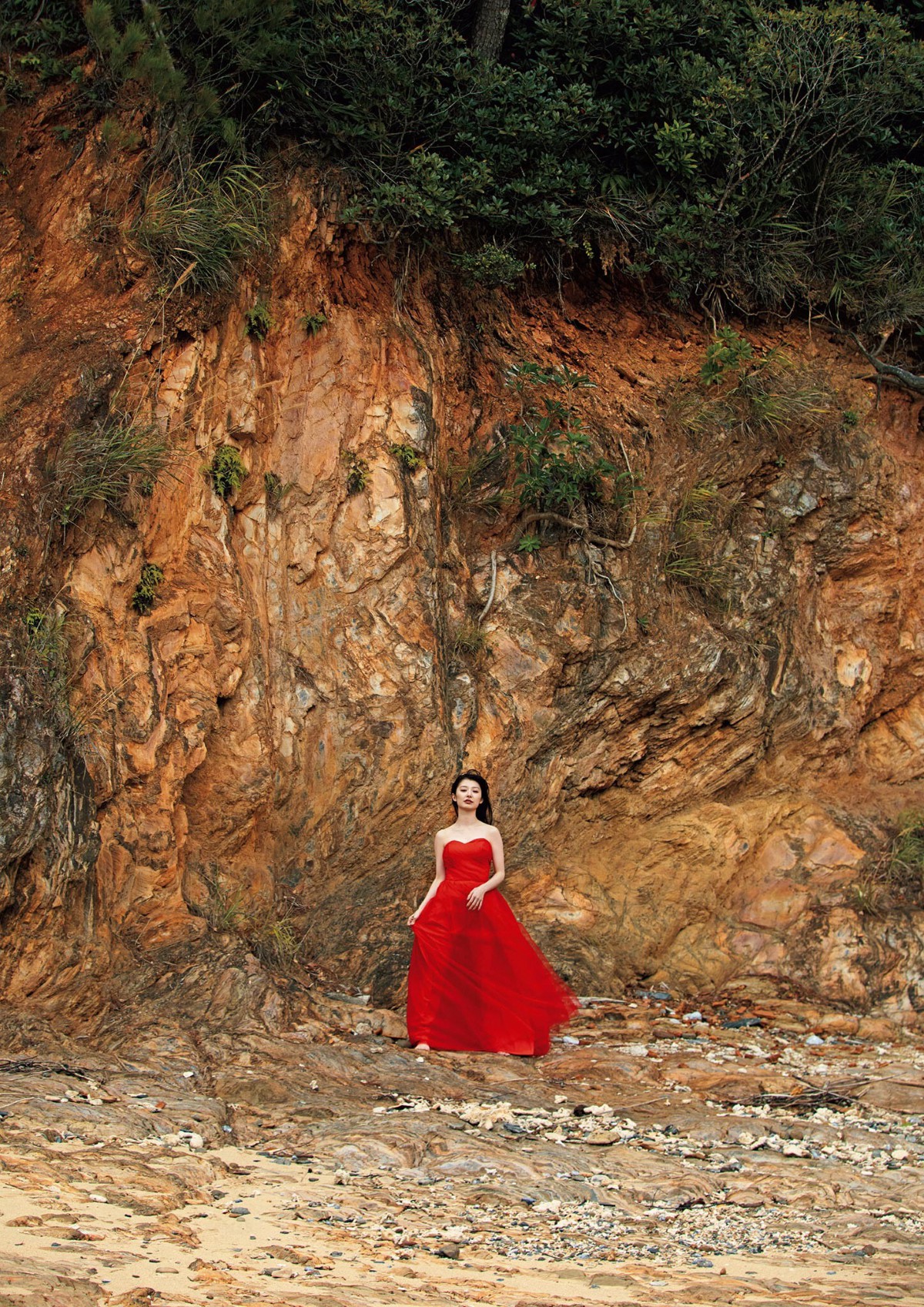 Photobook 2023.04.19 Tomu Muto 武藤十夢 – 1st Photobook Tomumoyo