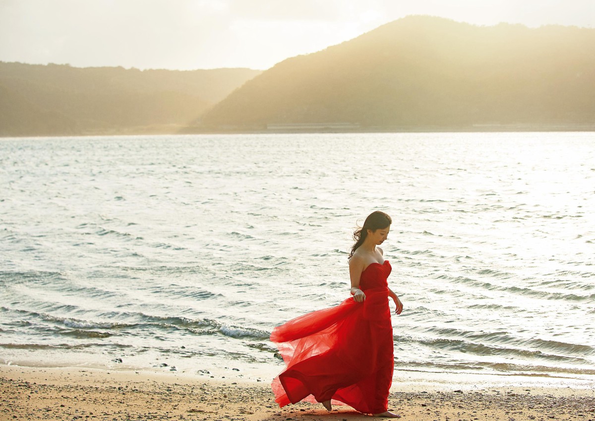 Photobook 2023.04.19 Tomu Muto 武藤十夢 – 1st Photobook Tomumoyo