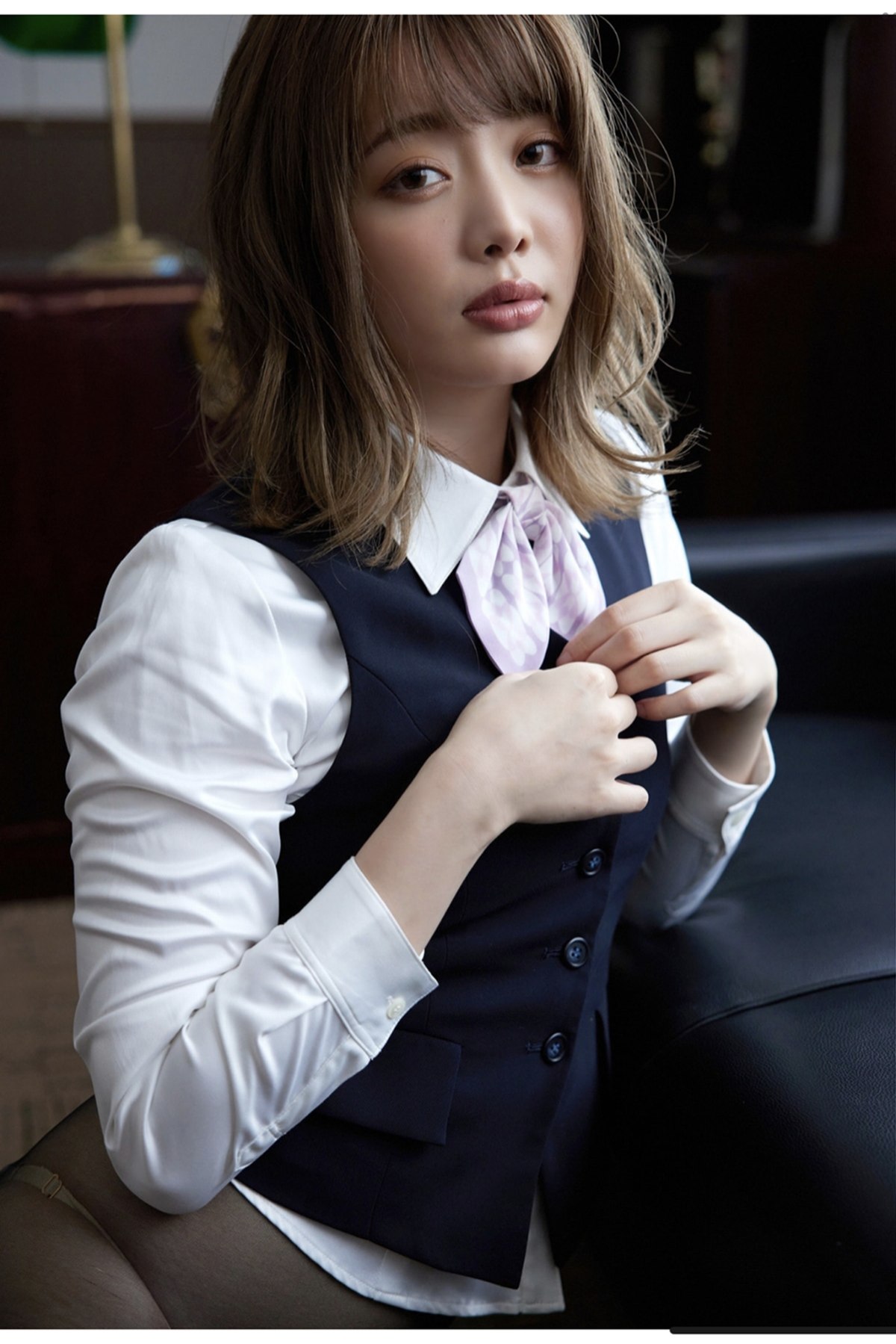 Photobook Nanami 七海 – OL San With A Lot Of Temptations
