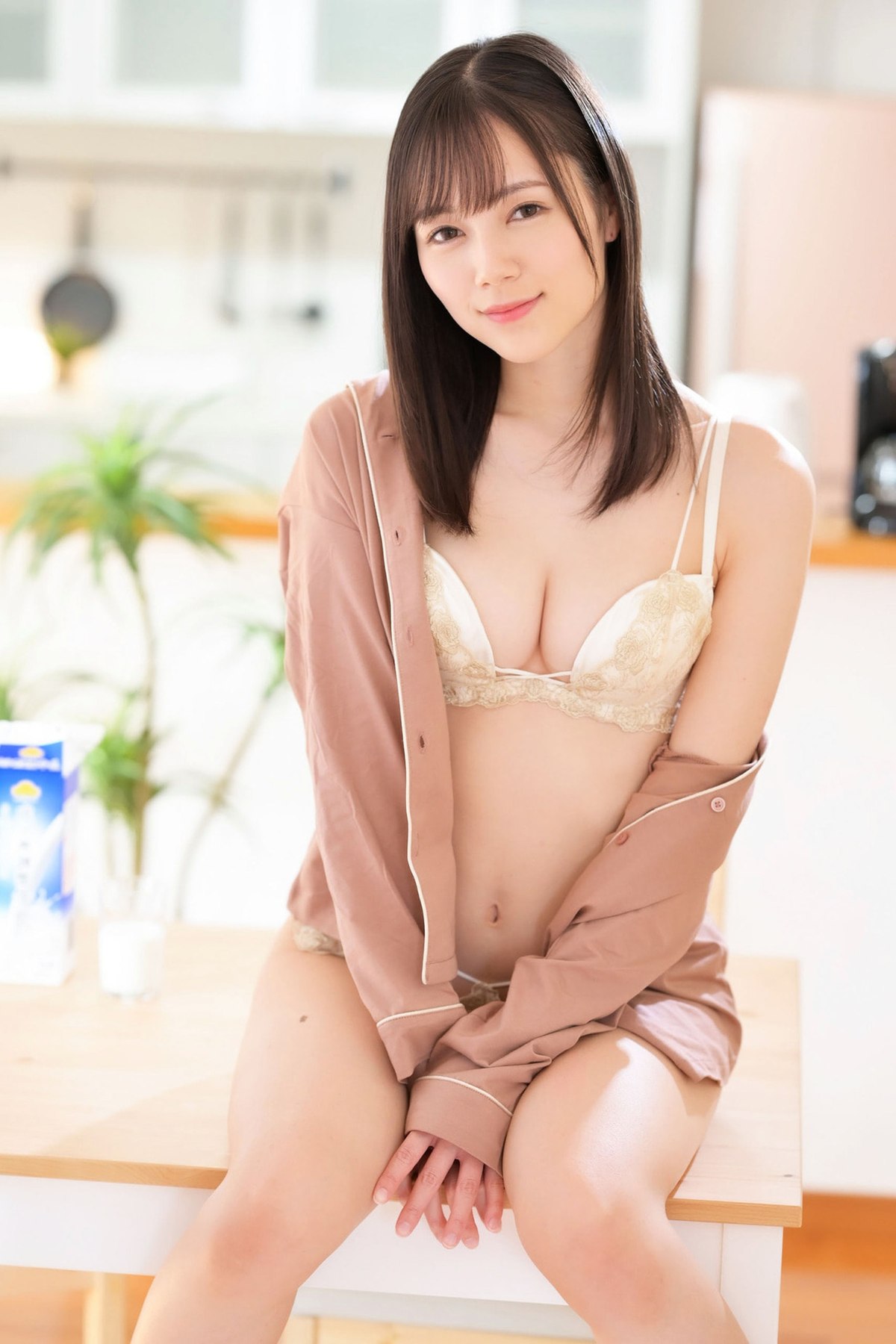 Photobook Remu Suzumori 涼森れむ – Ejaculates And Lives Together A