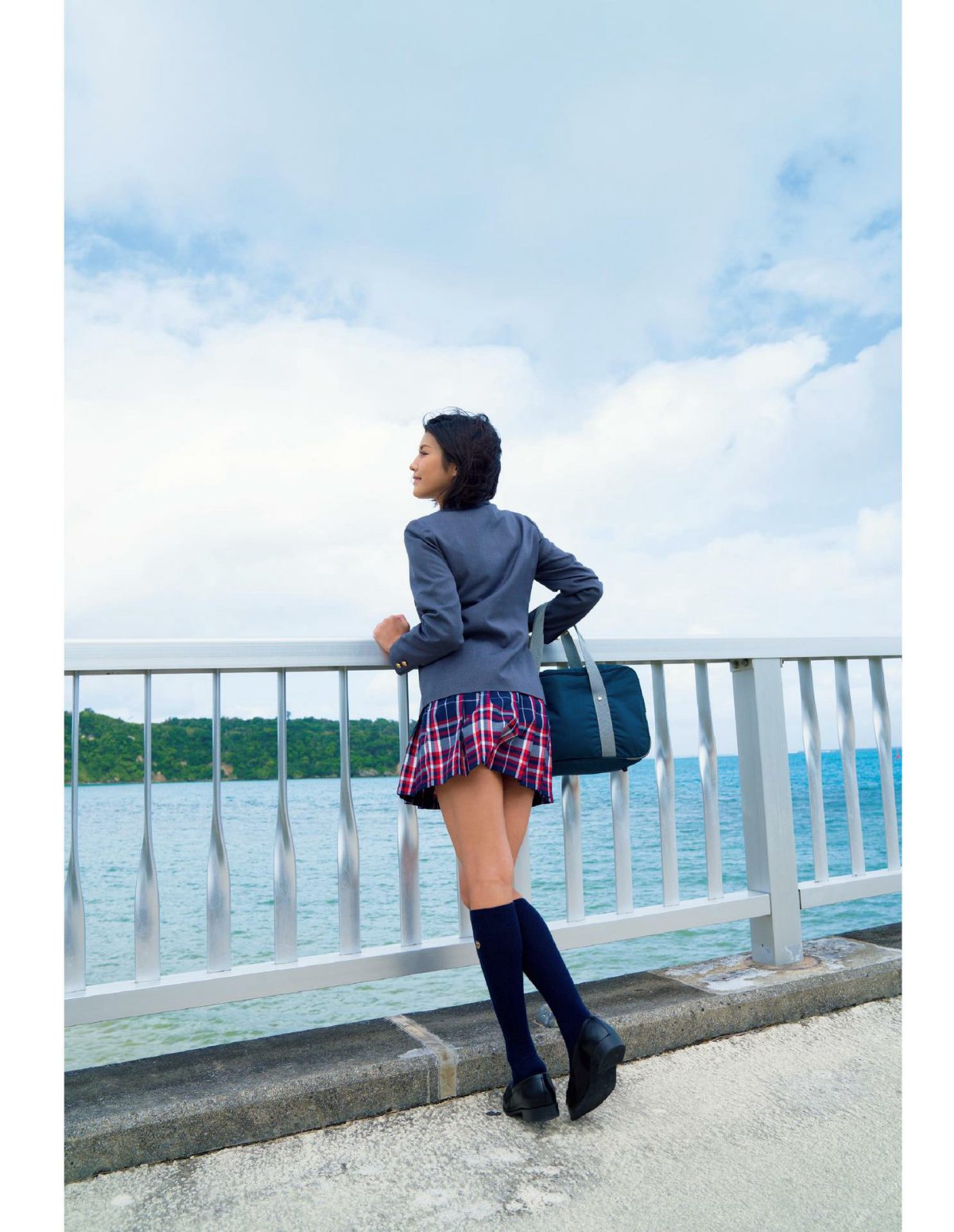 Suzume Mino 美乃すずめ 1st Photobook – Yu bi 優美 2021-08-25