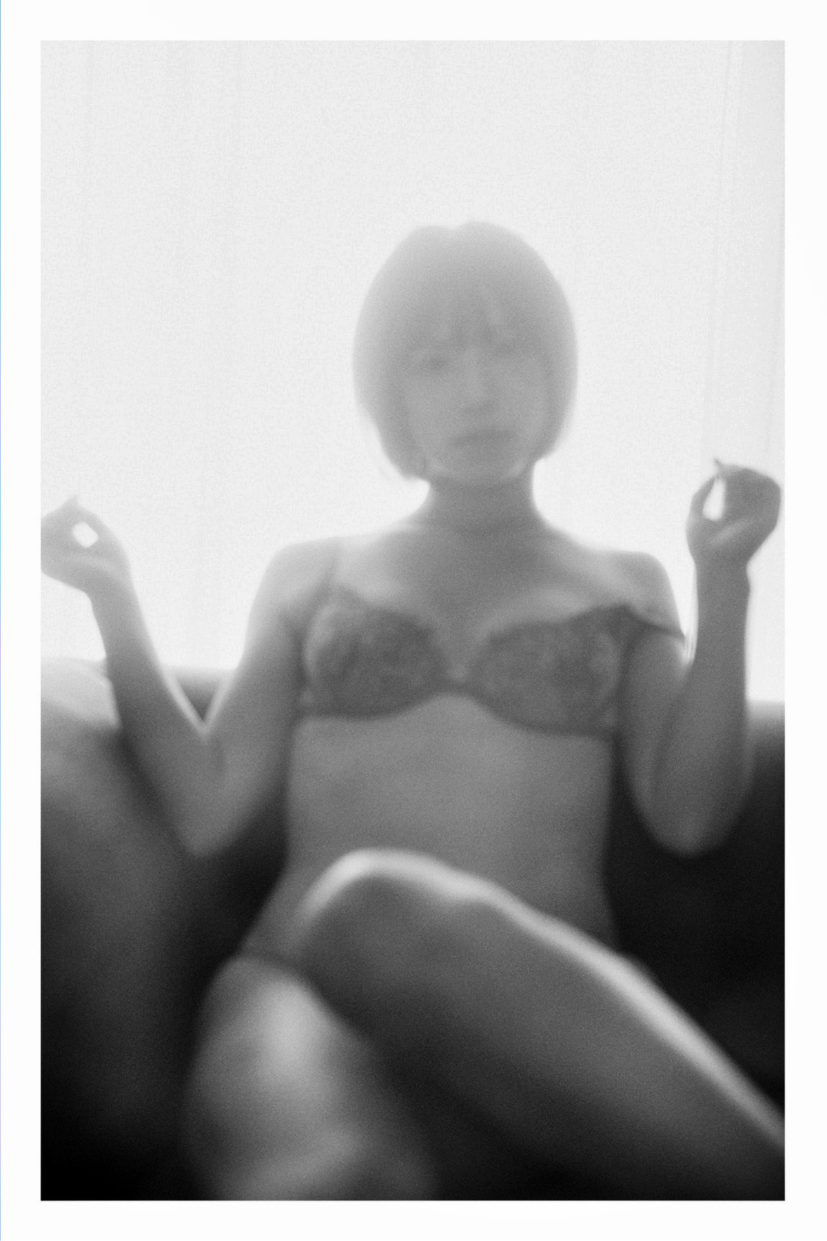 Riina Murakami 村上りいな, デジタル写真集 [Crystal] Set.01
