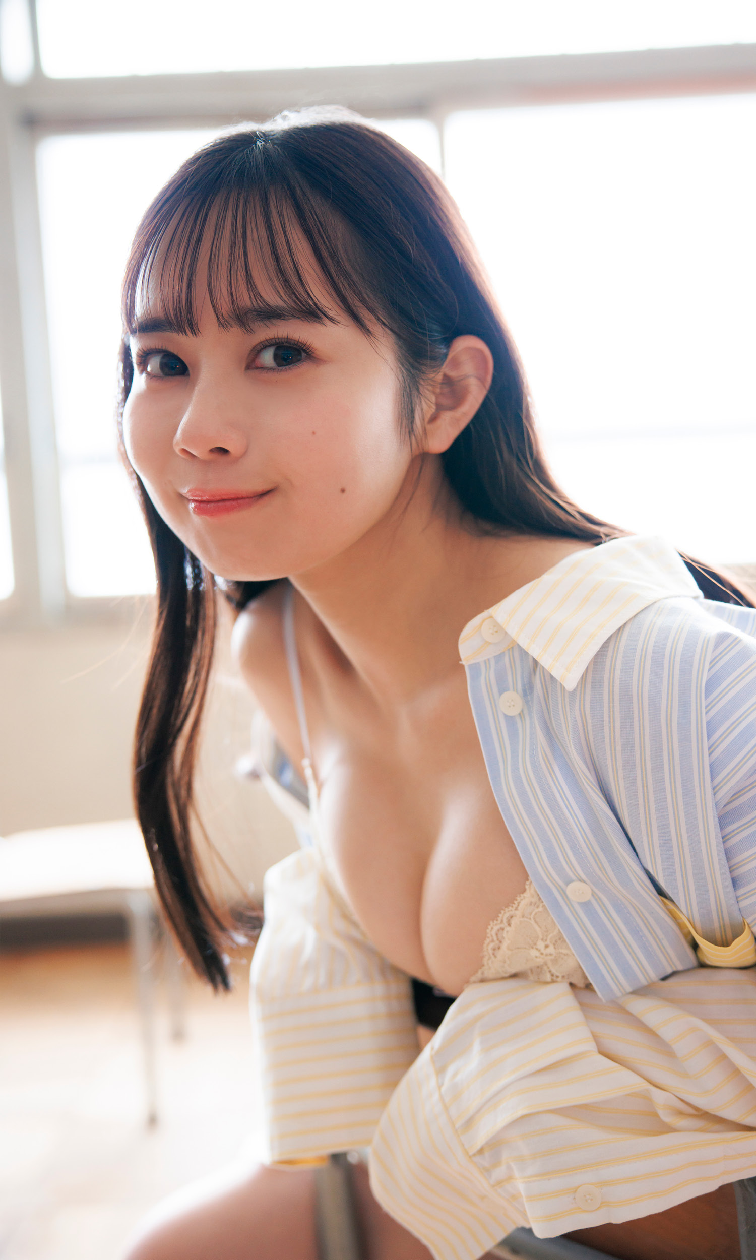 Saeko Kondo 近藤沙瑛子, 周プレ Photo Book 「夏の扉を开いたあの日の教室で」 Set.02