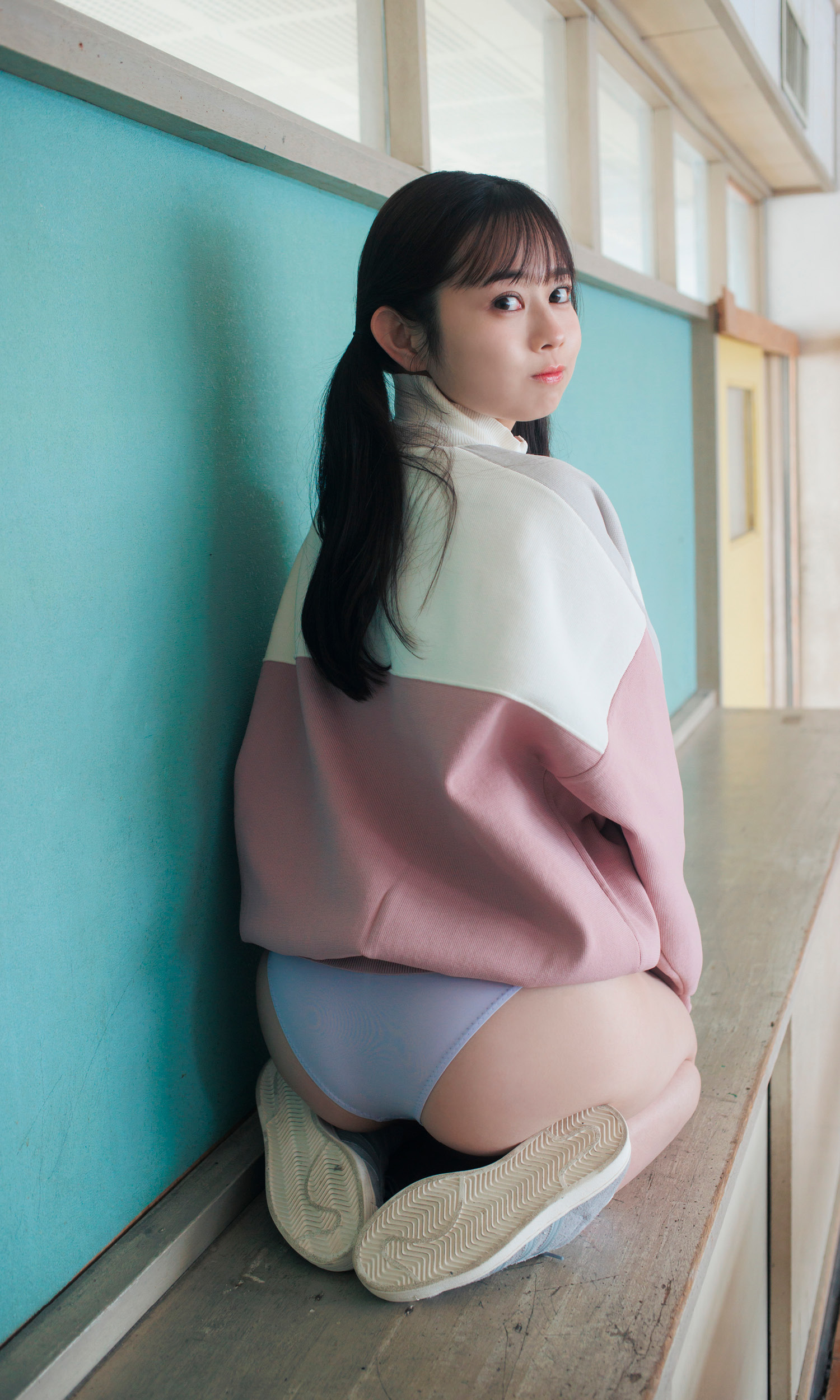 Saeko Kondo 近藤沙瑛子, 週プレ Photo Book 「夏の扉を開いたあの日の教室で」 Set.02