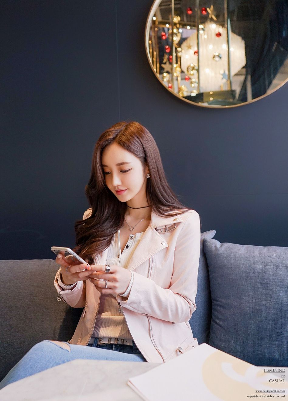 Son Yoon Joo 2017 Beautiful Legs Temperament Picture and Photo 61 Son Yoon Joo 2017 Beautiful Legs Temperament Picture and Photo