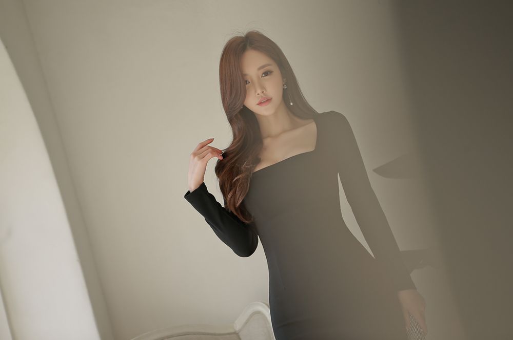 Son Yoon Joo 2017 Beautiful Legs Temperament Picture and Photo 188 Son Yoon Joo 2017 Beautiful Legs Temperament Picture and Photo