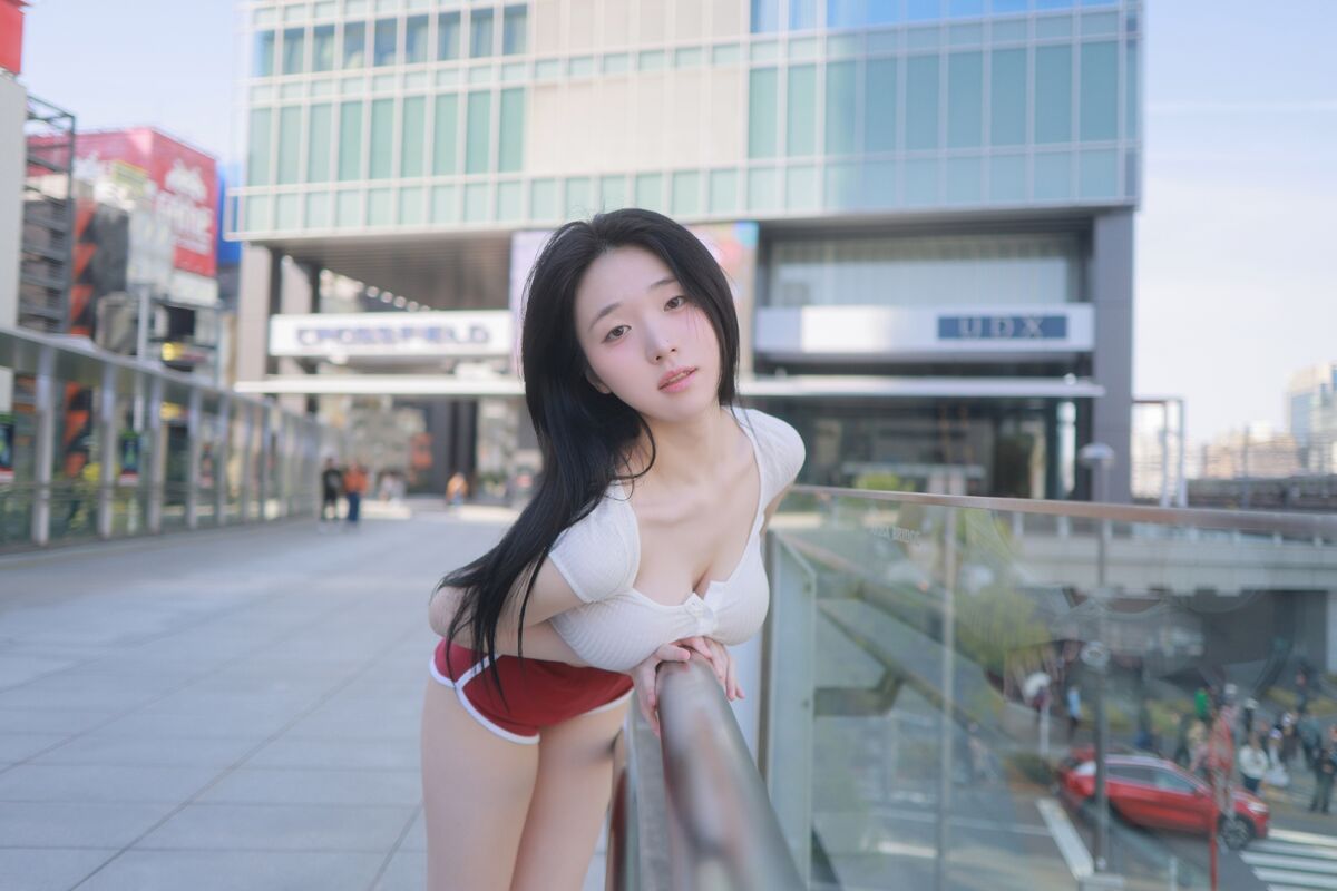 Yeon Woo 연우 – In Tokyo Part1