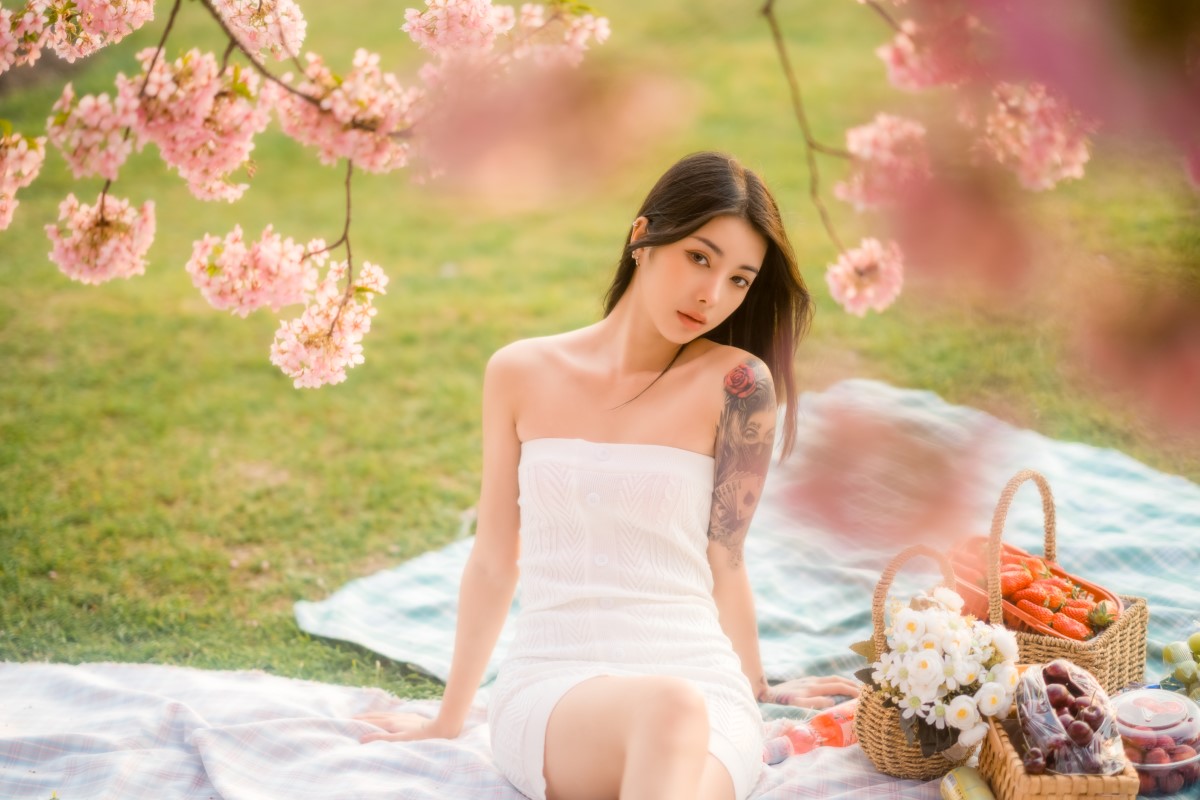 YiTuYu艺图语 Vol.1159 Yue Yue