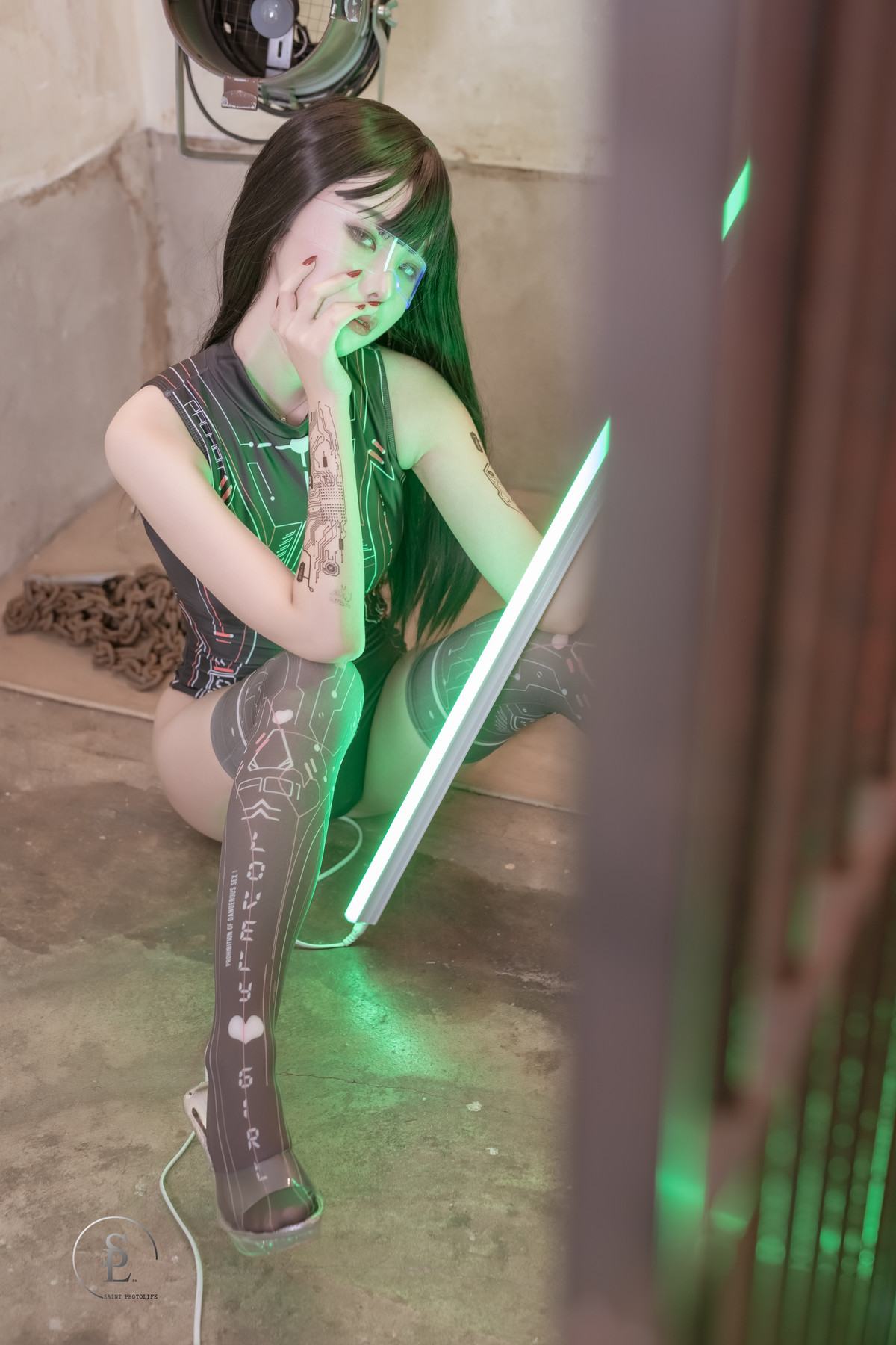 Yuna 유나, Saint PhotoLife Vol.46 Cyber Punk Set.02