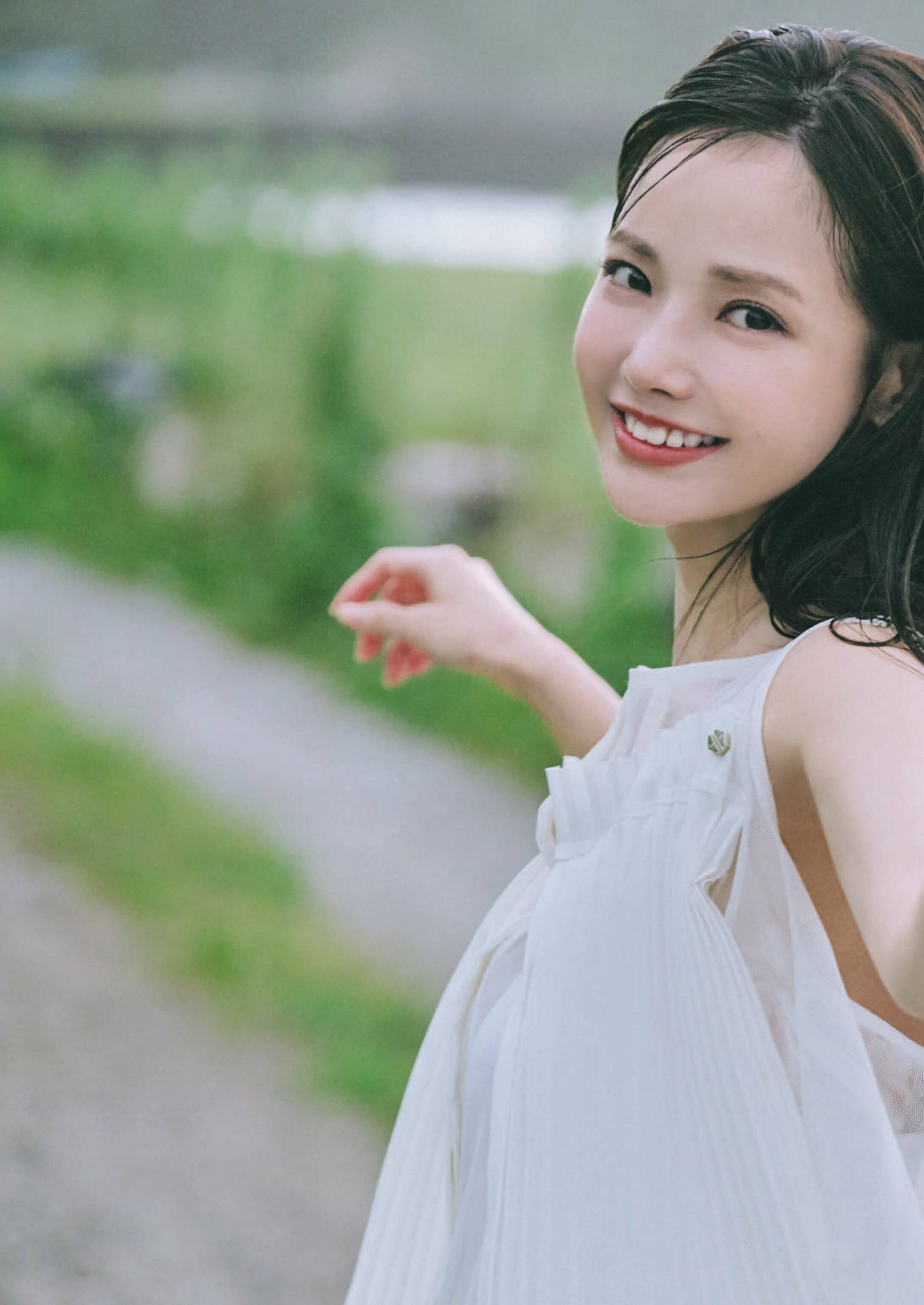 周刊文春 2024.08.29 原色美女図鉴　ハ・ヨンス