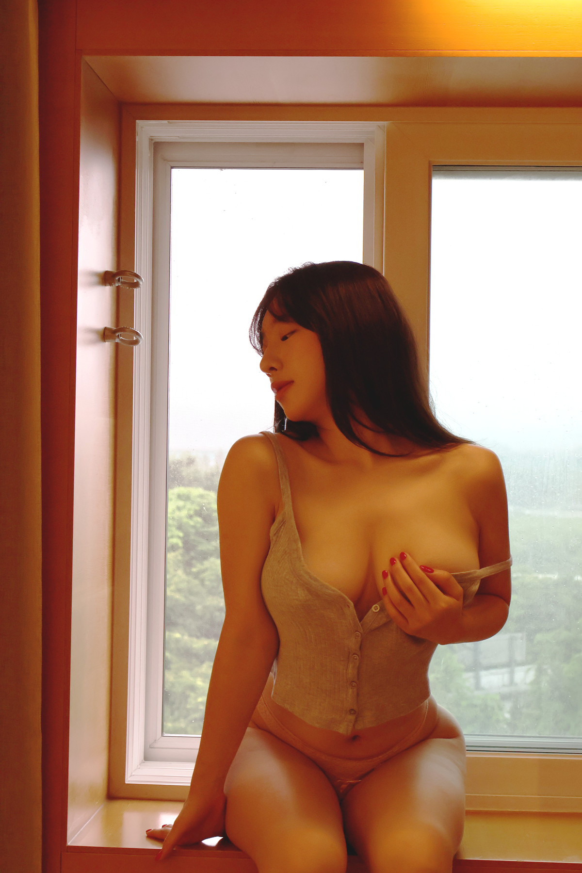 Bitnara 김빛나라, Photobook ‘Her Under The Blanket’ Set.01