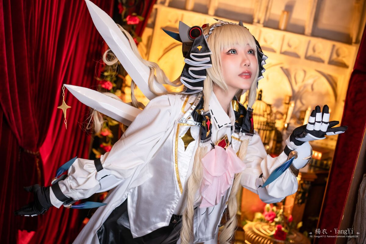 Coser@杨衣 Yangyi – Crown