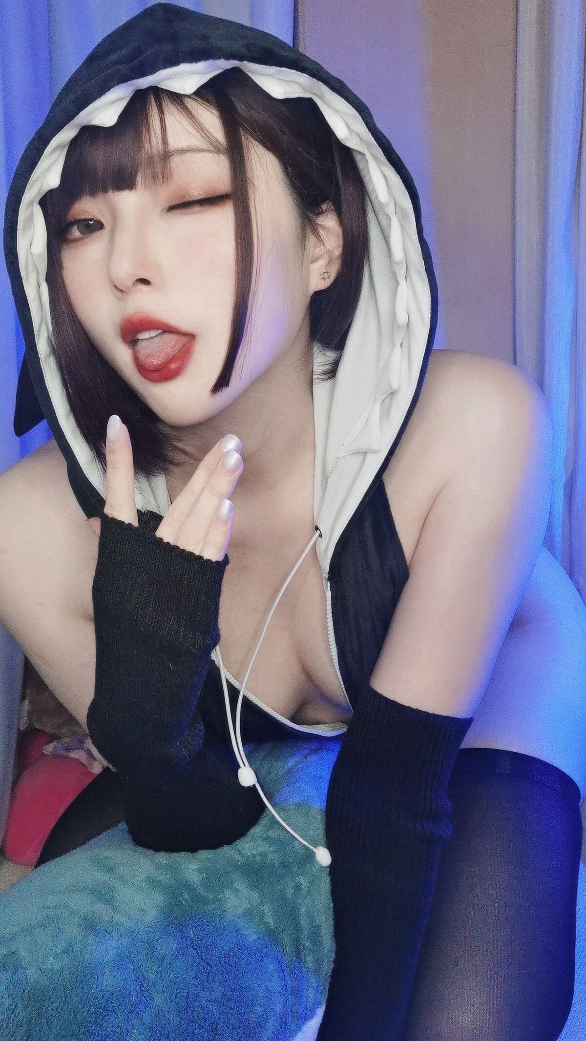 Coser@Natsuko夏夏子 – 虎鲸 自摄