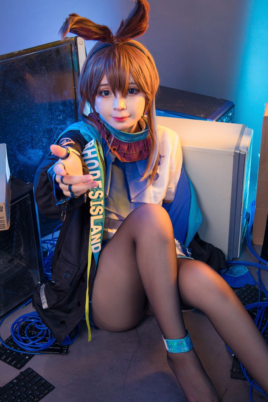 Coser@UmekoJ: Amiya Arknights