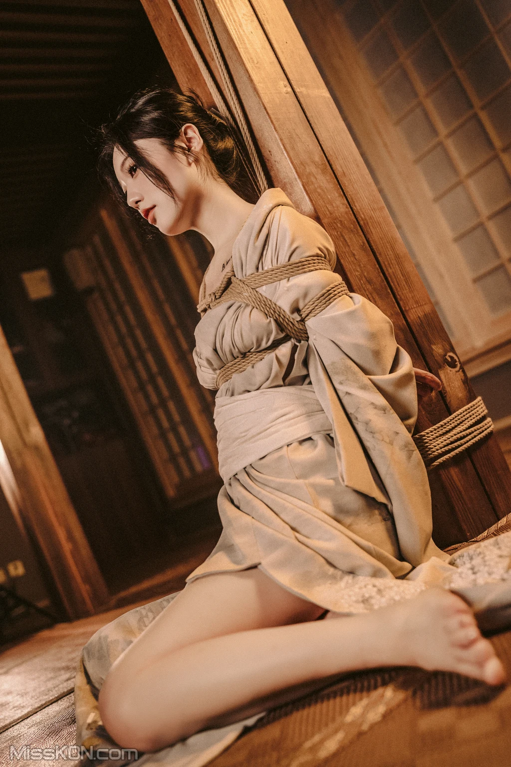 Coser@桃良阿宅: 绳艺 (64 photos)