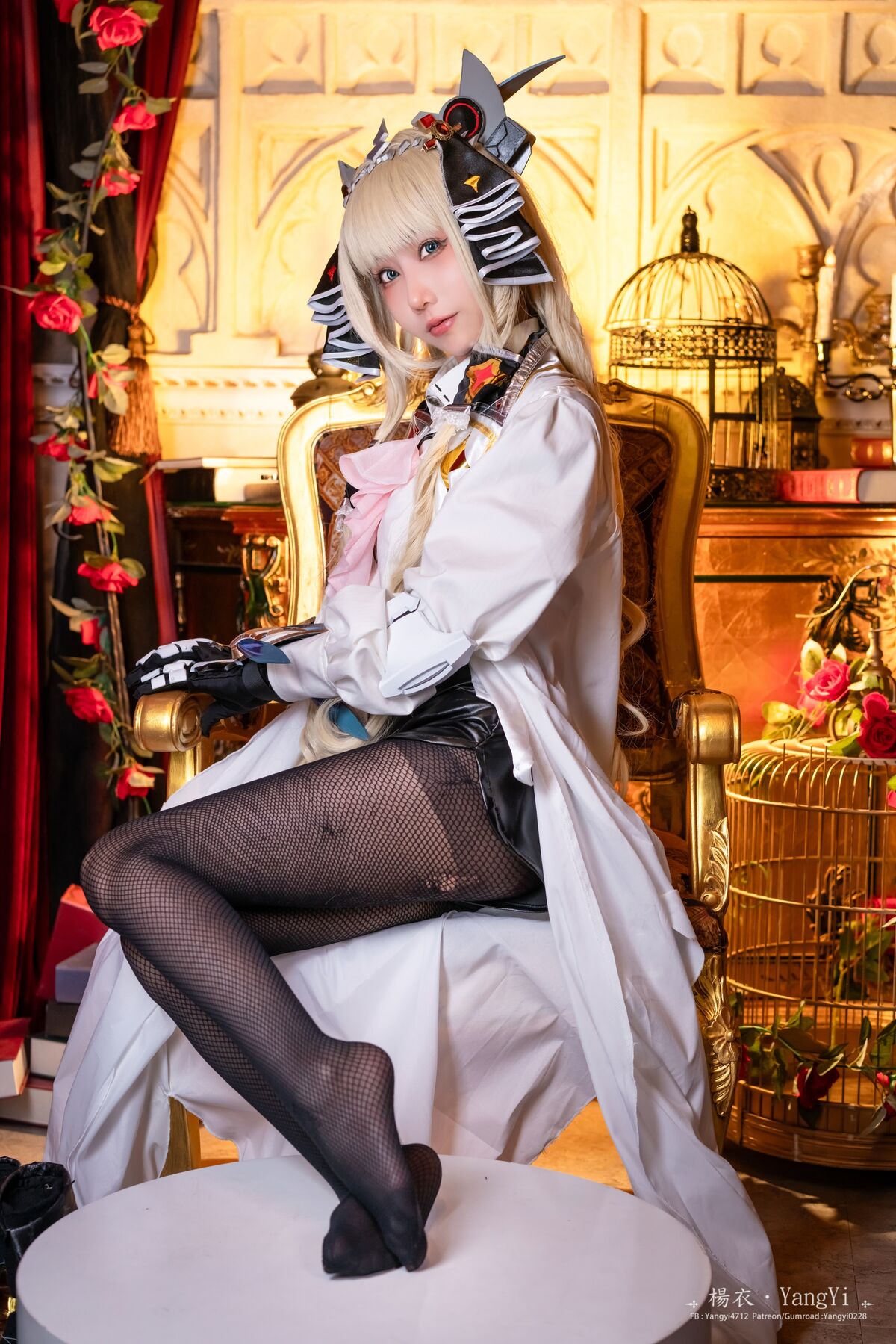Coser@楊衣 Yangyi – Crown